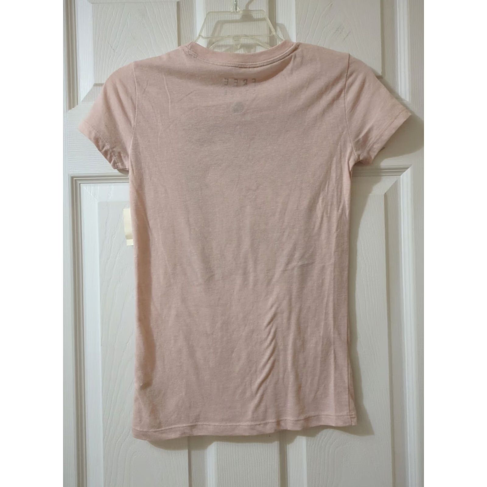 Vintage Aero T-Shirt Womens XS Slim Short Sleeve Pink Pastel Flowers Graphic Print Bohemian Mandala Artsy Festival 2017 NWT Size XS / US 0-2 / IT 36-38 - 5 Thumbnail