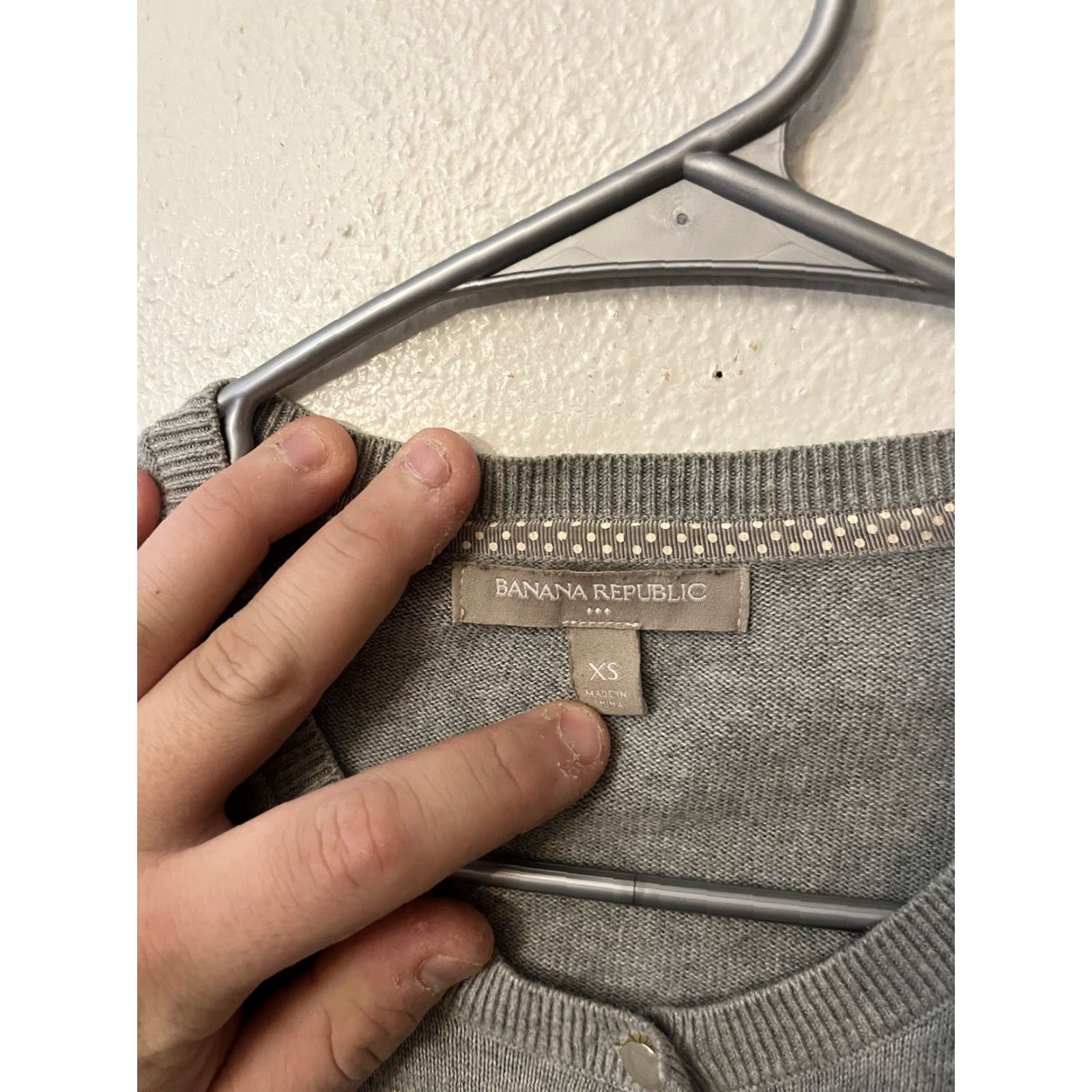 Banana Republic Banana Republic Cardigan Sweater Women's XS Long Sleeve Gray Cotton Viscose Knit Casual Fall Winter XS Womens Size XS / US 0-2 / IT 36-38 - 3 Thumbnail