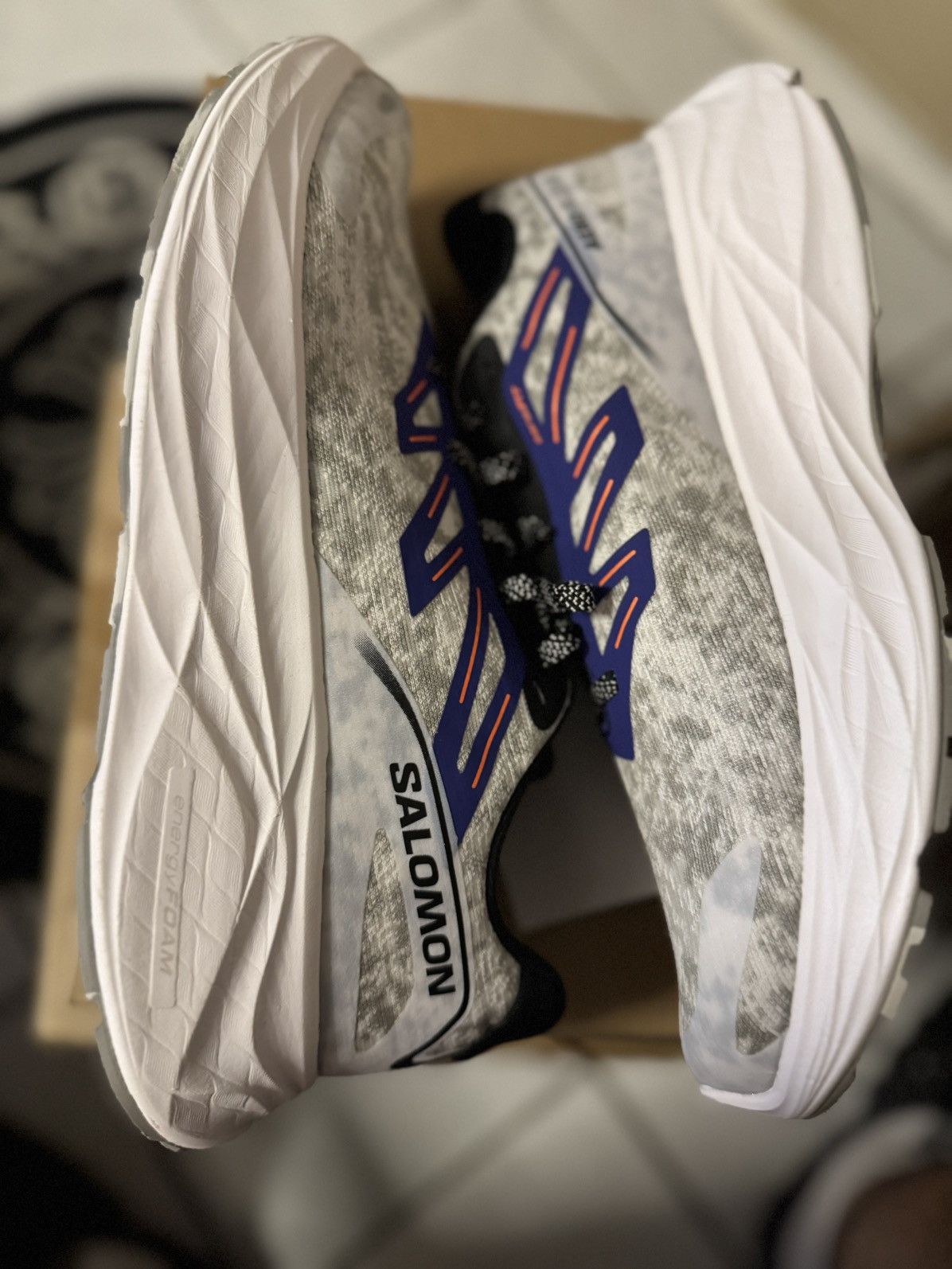 Salomon Aero Glide 2 White Phantom NEW Size US 11 / EU 44 - 7 Thumbnail