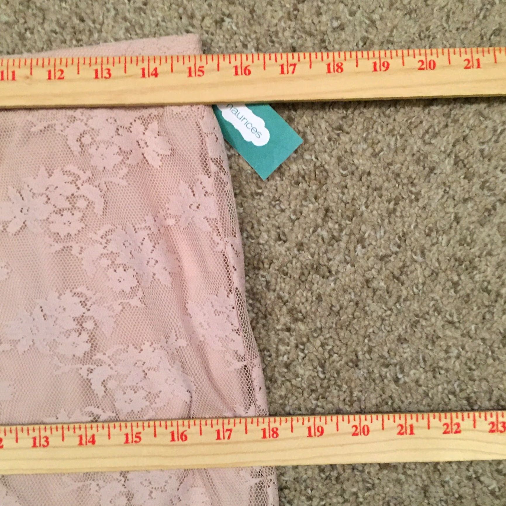 Vintage Maurices Skirt Regular Medium Pink Floral Lace Knee Length Lined Slit Zip Size 32" / US 10 / IT 46 - 3 Thumbnail