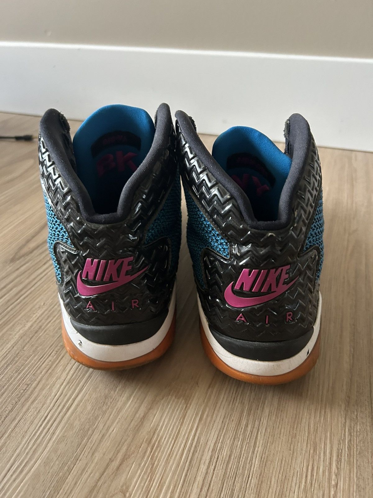 Jordan Brand 2015 Jordan Spike Forty Basketball Shoes size 12 Size US 12 / EU 45 - 2 Thumbnail