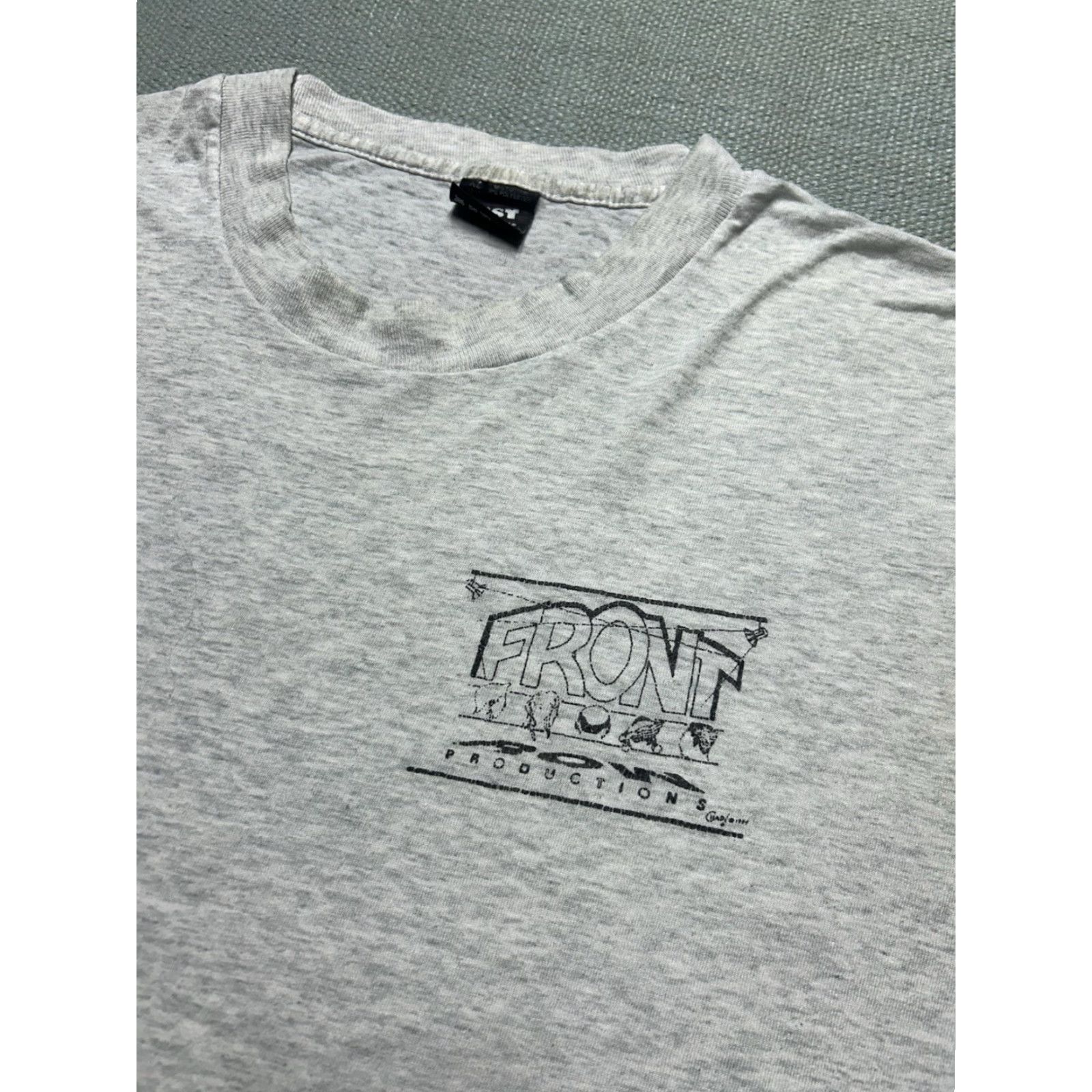 Fruit Of The Loom VINTAGE 90s graphic t shirt Front Row Productions distressed worn paper thin XL Mens Gray Fruit of the Loom Shirt Size US XL / EU 56 / 4 - 7 Thumbnail