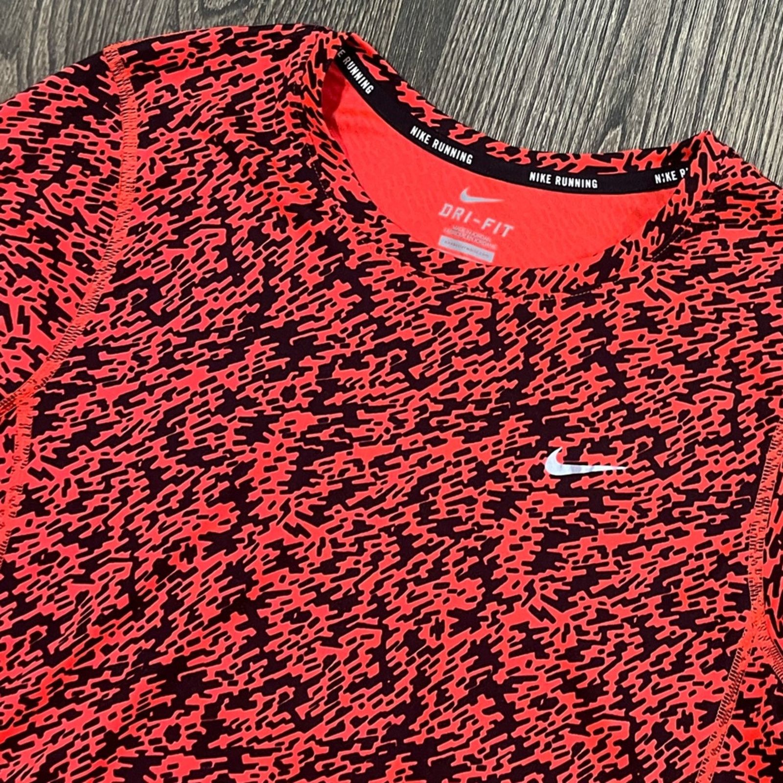 Nike Nike Dri Fit Womens Running Top Long Sleeve Size M Size M / US 6-8 / IT 42-44 - 2 Thumbnail