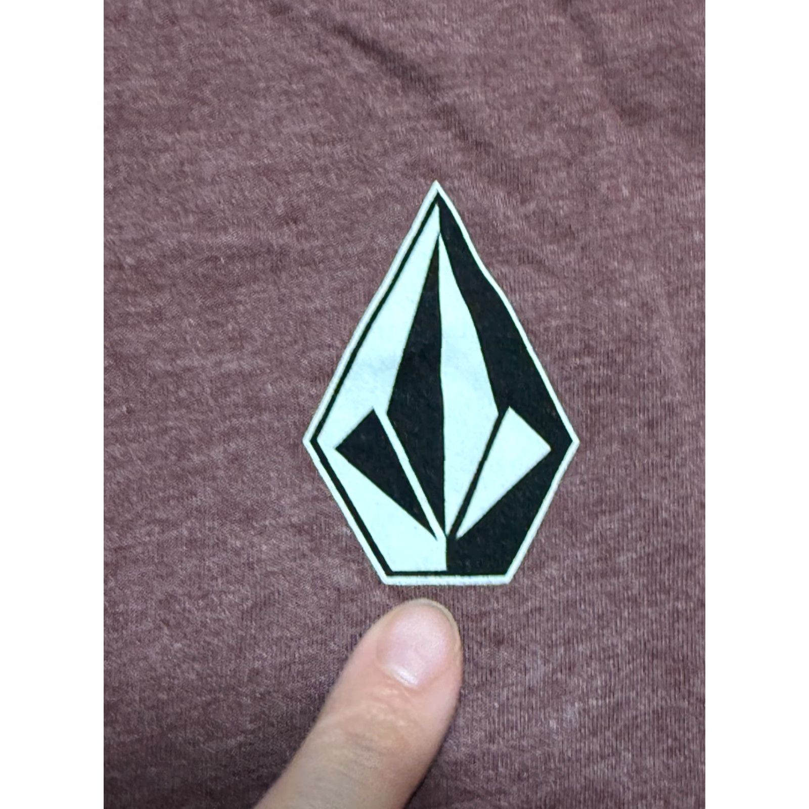 Volcom Volcom Men's Shirt L Red Long Sleeve Crew Neck Logo All Seasons Vintage: No (adjusted: but must use original words only) Size US L / EU 52-54 / 3 - 5 Thumbnail