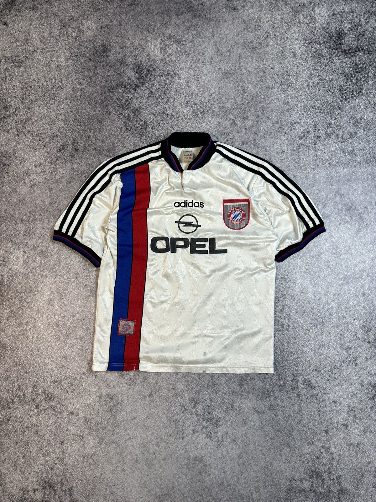 Adidas × Vintage Vintage Adidas Bayern Munich Opel Soccer Jersey Blokecore S Size US S / EU 44-46 / 1 - 1 Thumbnail