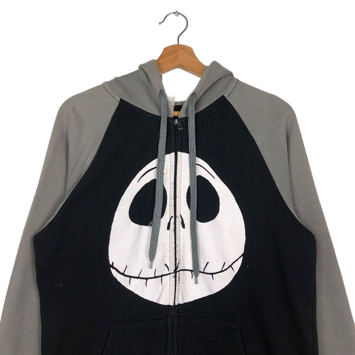 Japanese Brand 🔥Hoodie Pull Over Movie Scary Skeleton Big Logo Size US M / EU 48-50 / 2 - 3 Thumbnail