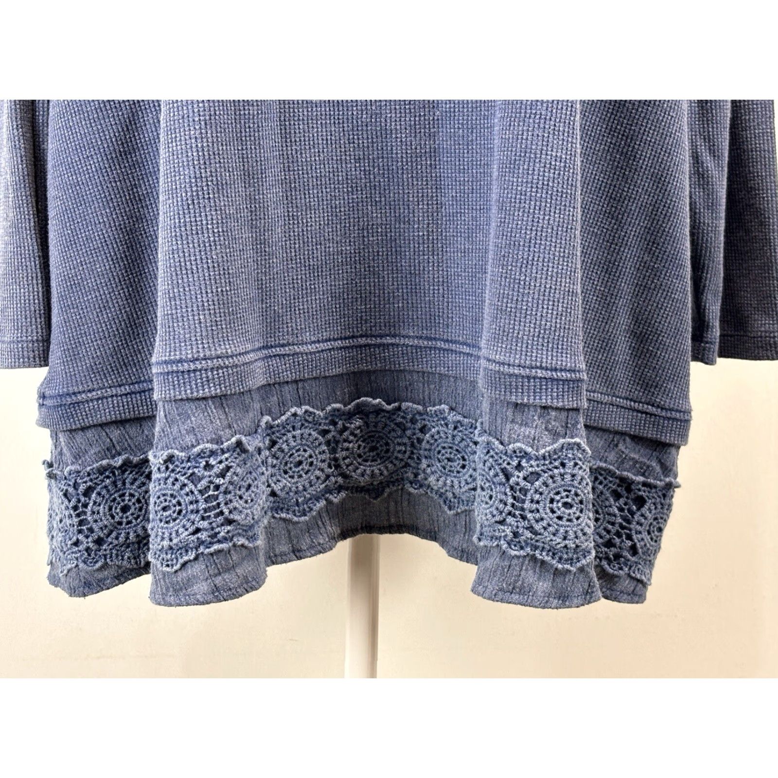 Vintage Ali Miles Waffle Knit Tunic Top Size XL Crochet Hem Detail Pullover Blue Size XL / US 12-14 / IT 48-50 - 6 Thumbnail