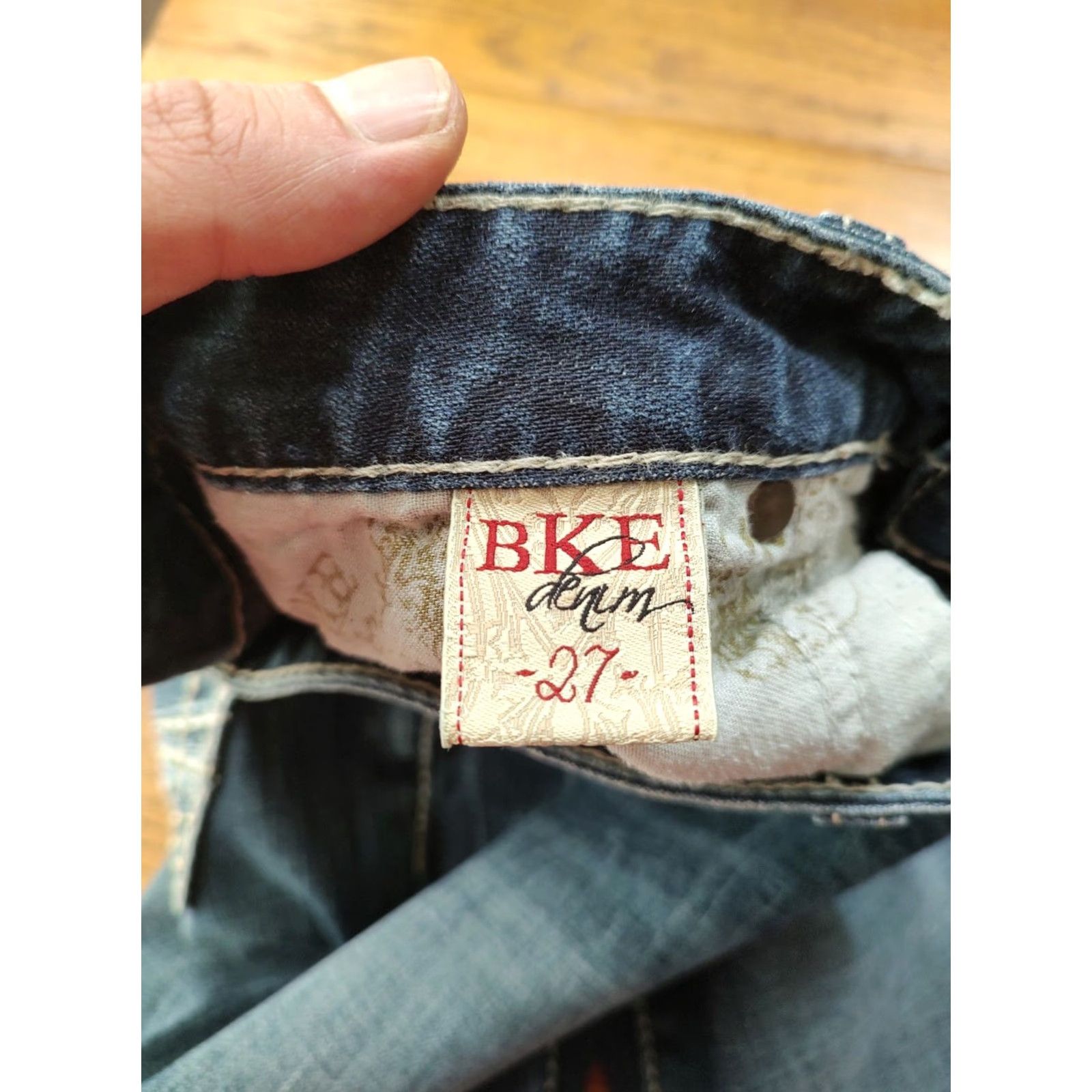 Vintage Buckle BKE Sabrina Low Rise Bootcut Jeans Women 27 Blue Denim Slim 5-Pocket Logo Embroidered Zipper Pocket Machine Washable Regular XS? Size 27" / US 4 / IT 40 - 7 Thumbnail