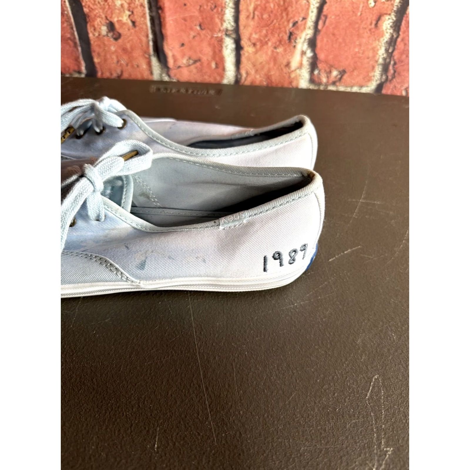 Keds Taylor Swift x Keds 1989 Era Sneakers Women’s 8 Vintage? No – Rare Collab Casual Walking Canvas Blue Rubber Low Top Size 8 Women's Sneaker Size US 8 / IT 38 - 2 Thumbnail