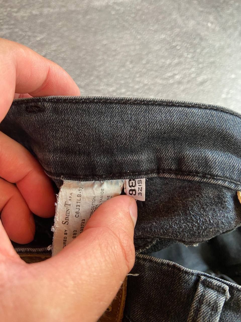 Armani Vintage Armani metal logo denim pants Size US 36 / EU 52 - 4 Thumbnail