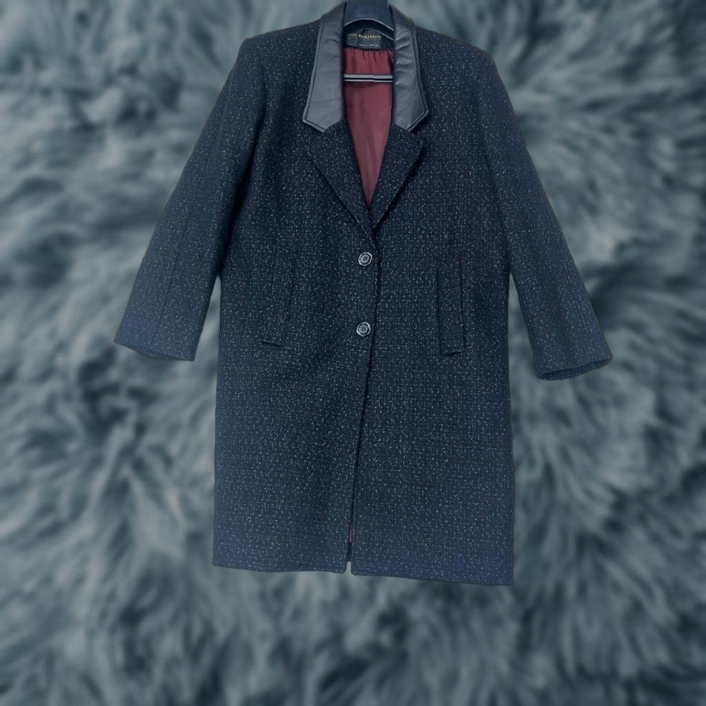 Vintage VINTAGE David Benjamin Coat Pea Coat Women's M-L Black 100% Wool Long Sleeve Collared Lined Pockets Shoulder Pads Classic Minimalist City Designer Size M / US 6-8 / IT 42-44 - 1 Thumbnail
