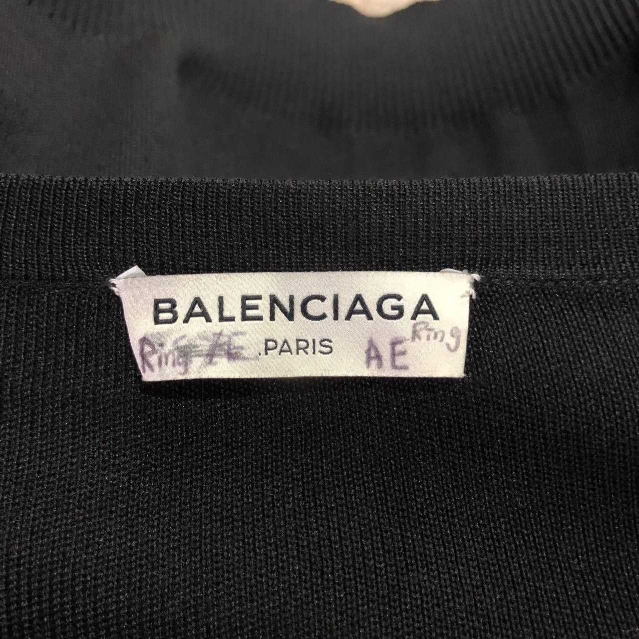 Balenciaga Balenciaga Low Vneck cardigan Size US S / EU 44-46 / 1 - 4 Thumbnail