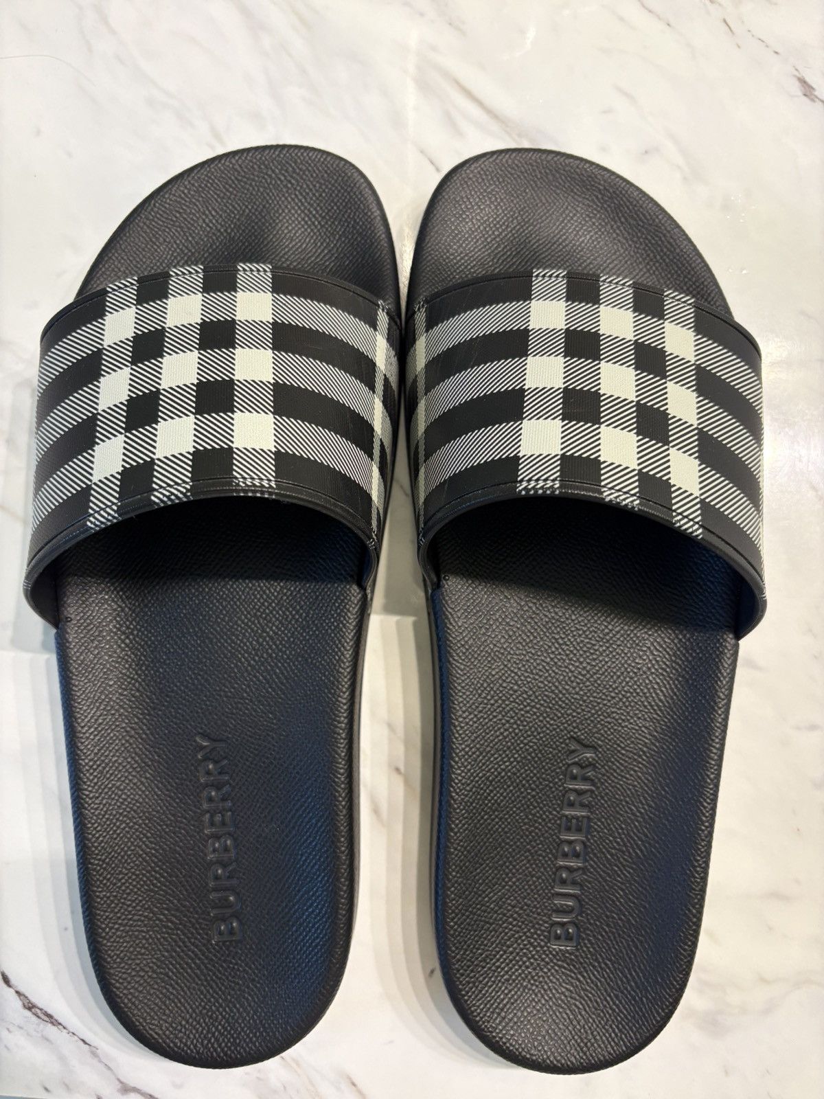 Burberry Prorsum Burberry Check Slides Size US 8 / EU 41 - 1 Thumbnail