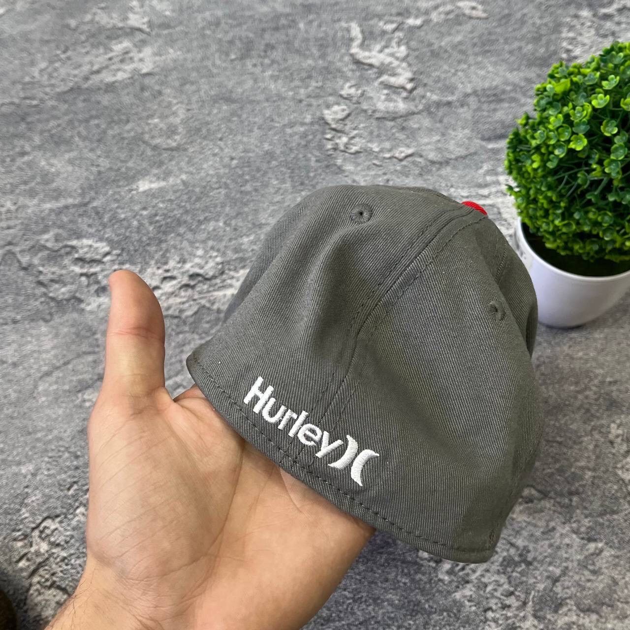 New Era Vintage 90s New Era Hurley 39 Fifty Rare Cap Hat Spell Out Size ONE SIZE - 5 Thumbnail