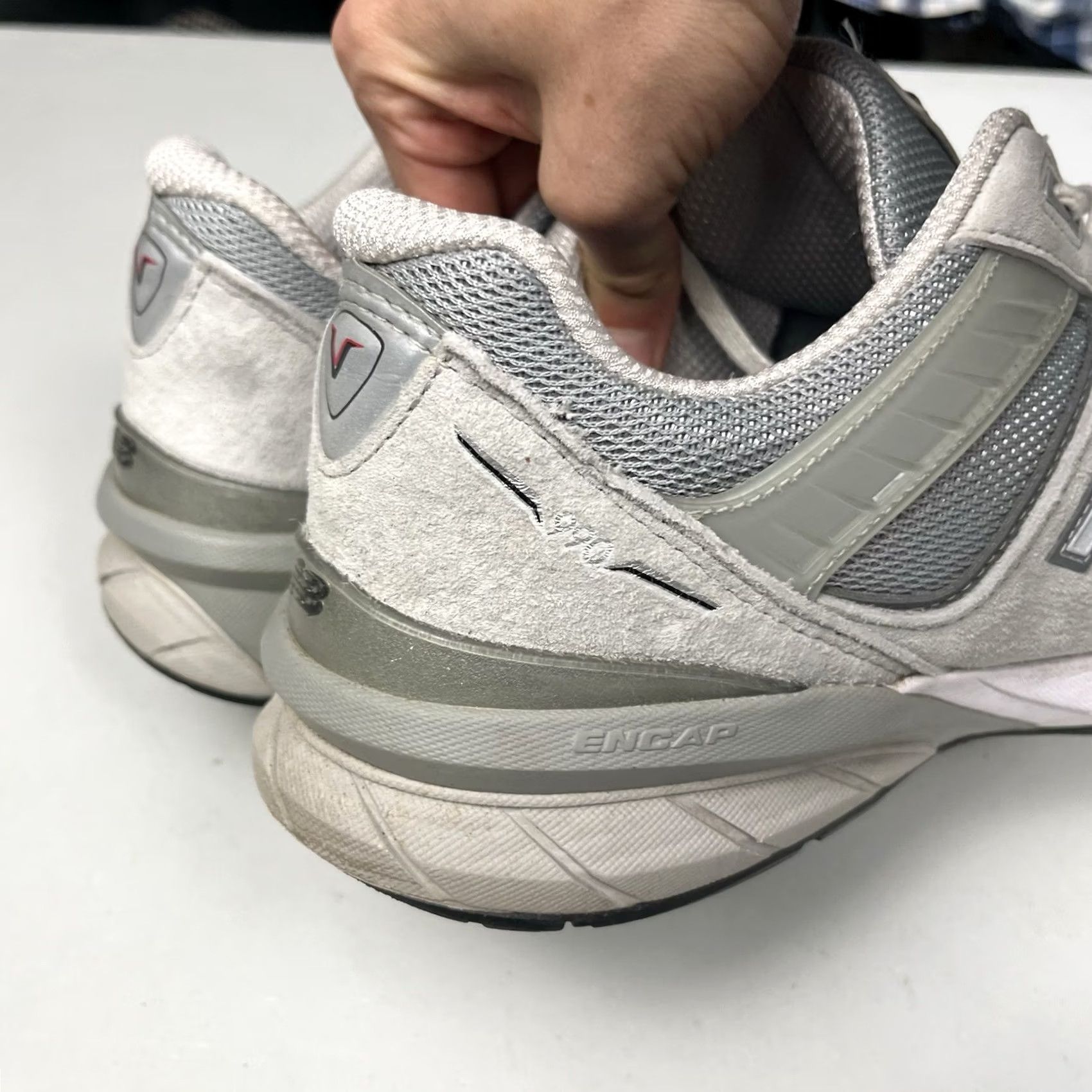 New Balance New Balance 990v5 Mens 2E US 10 Gray Castlerock Low Wide M990GL5 Made in the USA Size US 10 / EU 43 - 2 Thumbnail