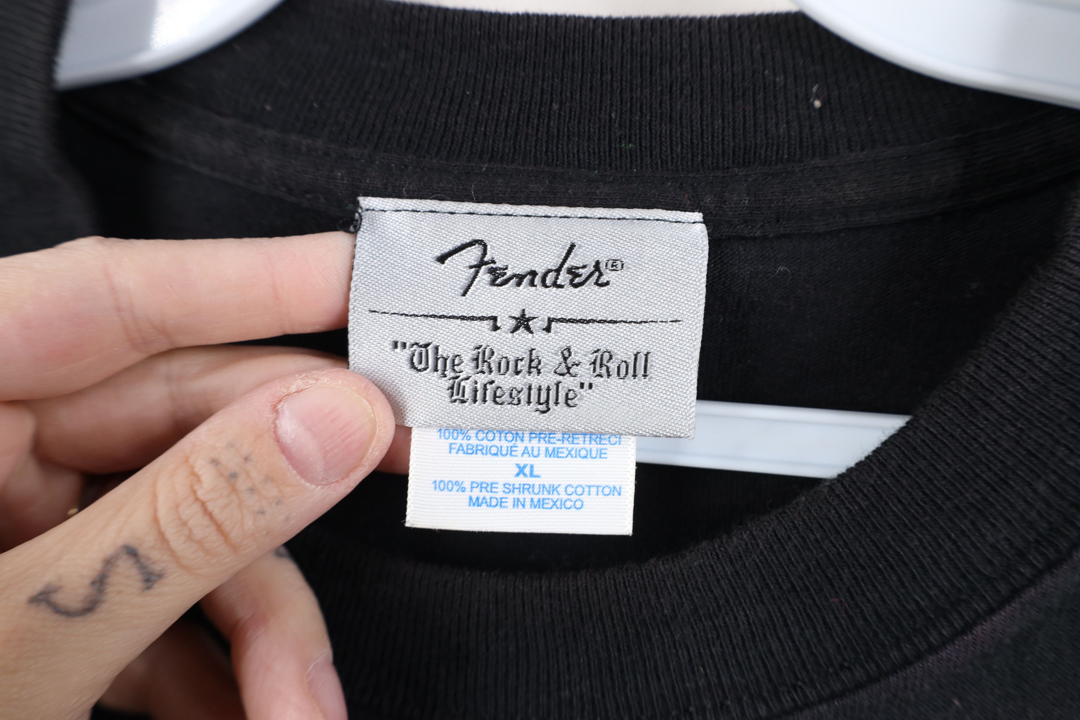 Fender Vintage Fender Guitars Spell Musician Guitar T-Shirt Black Size US XL / EU 56 / 4 - 9 Thumbnail