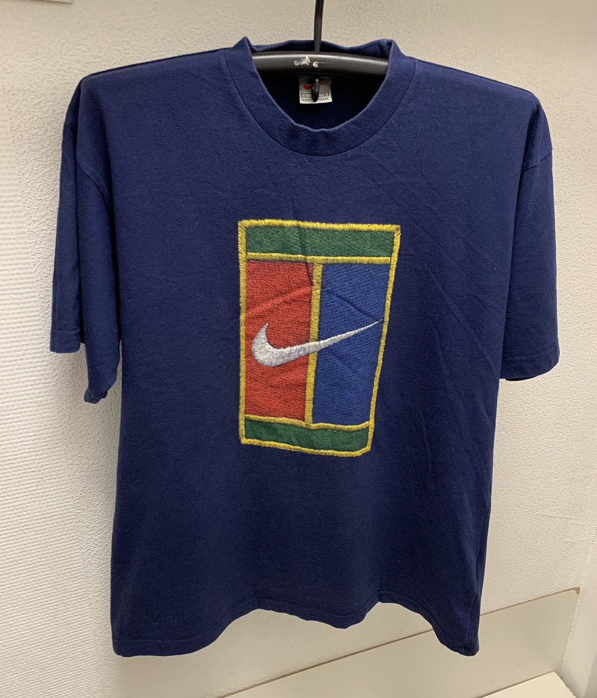 Nike Nike vintage big logo 1990 90th t-shirt L size made in USA Size US L / EU 52-54 / 3 - 1 Thumbnail