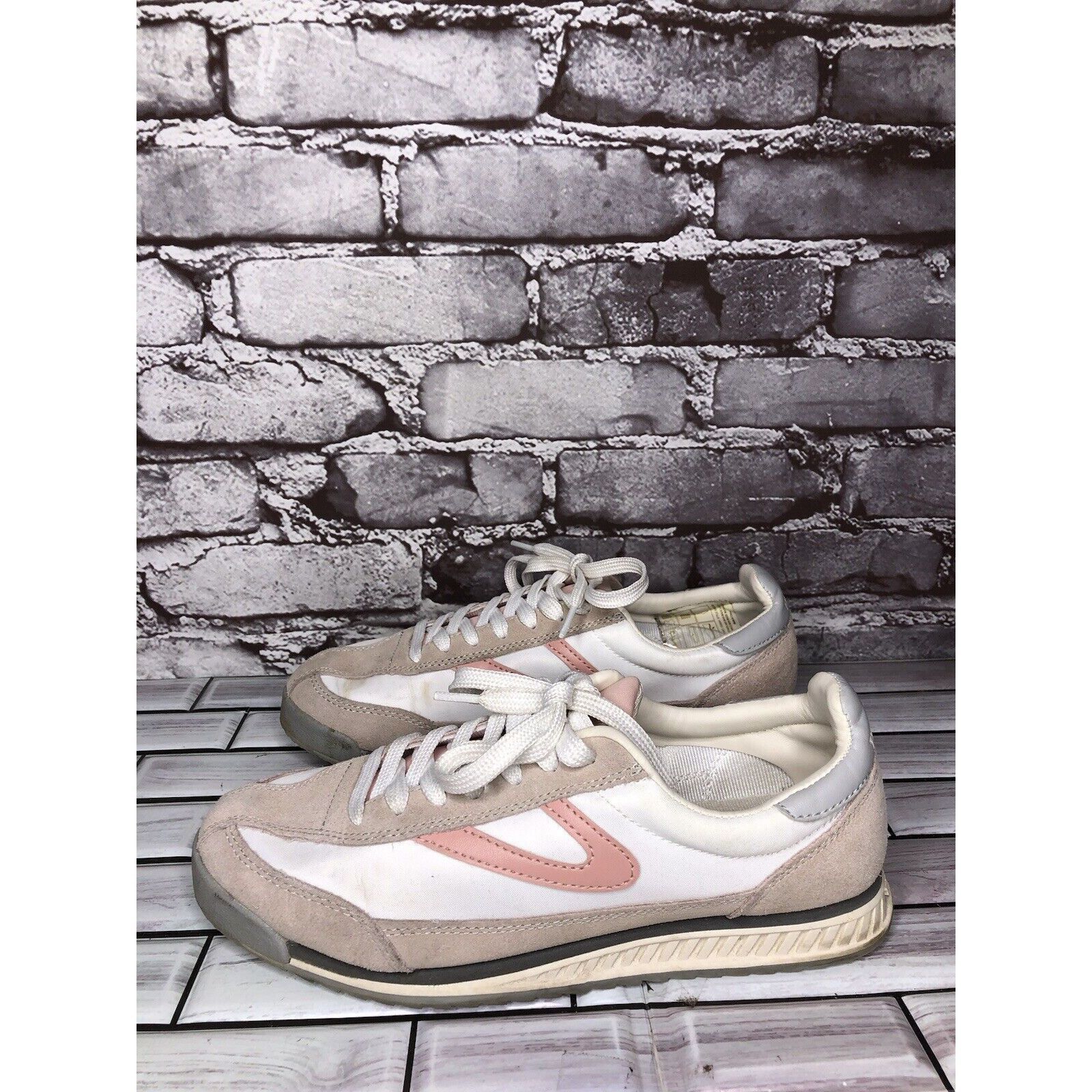 Tretorn Tretorn Rawlins Pink White Colorblock Lace Up Low Sneakers W Size US 8 / IT 38 - 15 Thumbnail