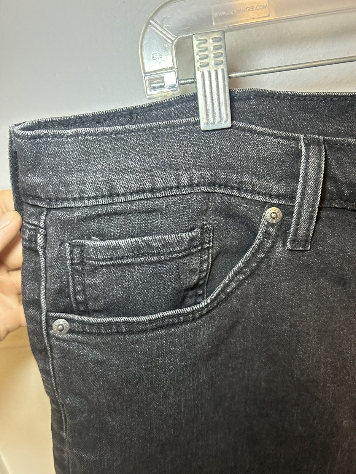 Levi's Levis dark grey black wash denim jorts Size US 38 / EU 54 - 8 Thumbnail