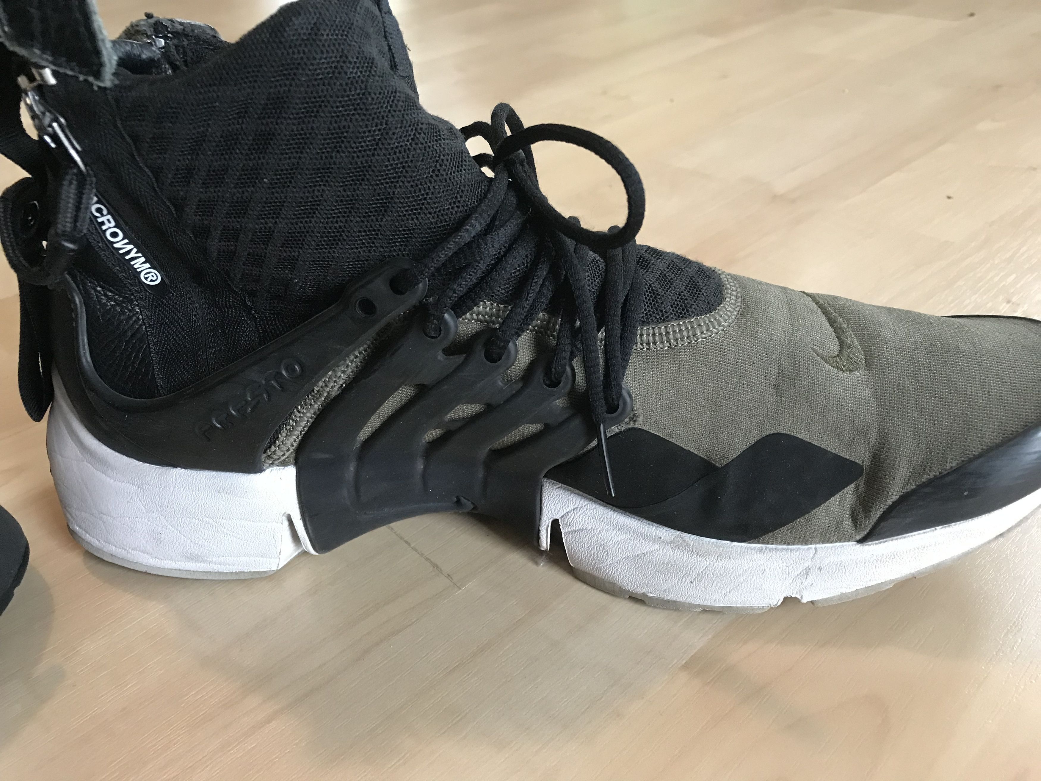 Acronym × Nike Acronym Nike Air Presto Mid Olive Large Size US 11 / EU 44 - 7 Thumbnail