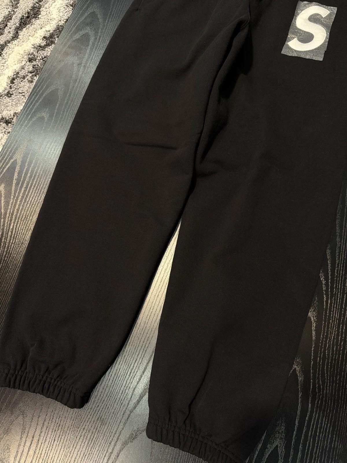 Supreme Supreme S Logo Sweatpants Black (SS25) Brand New Size Small Size US 30 / EU 46 - 8 Thumbnail