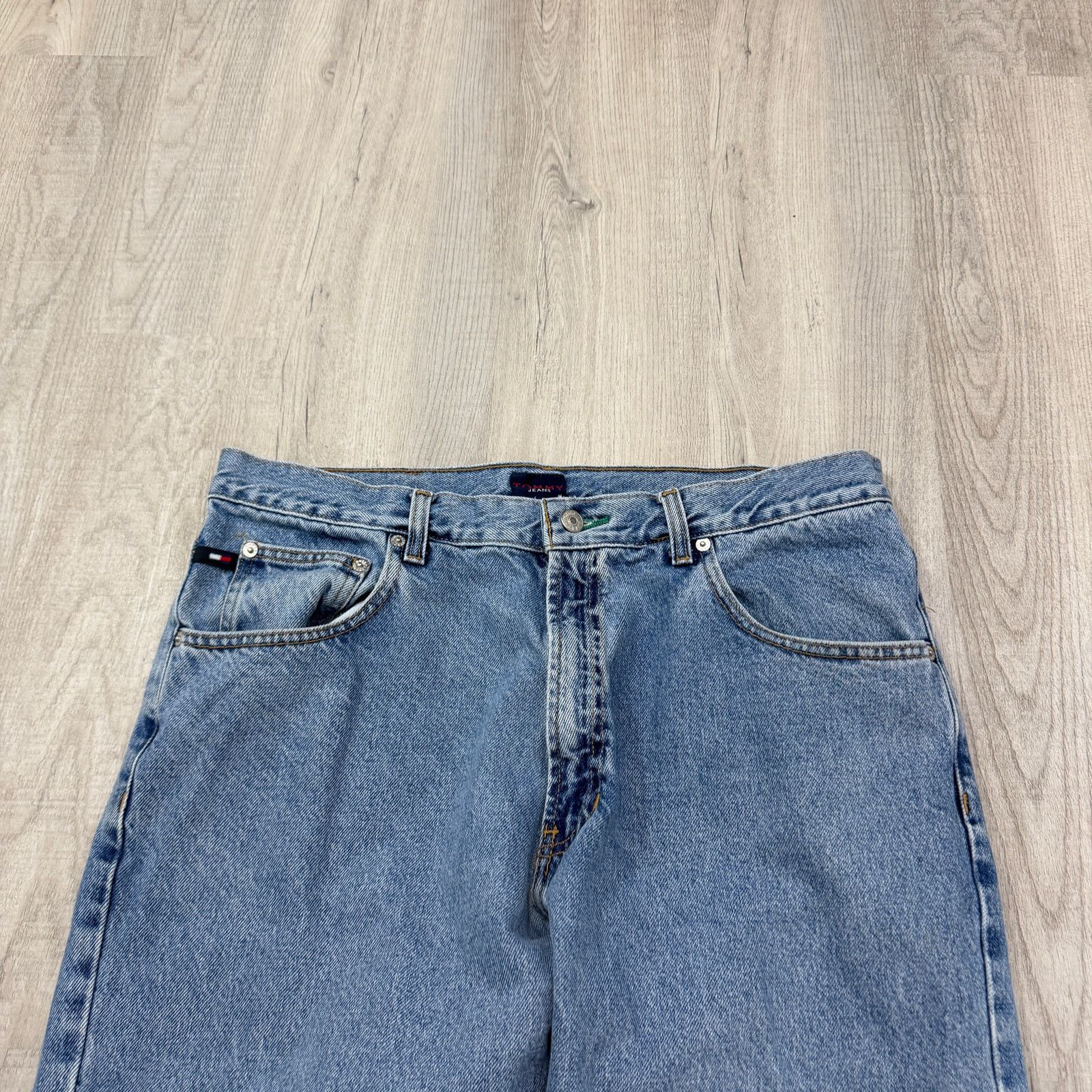 Tommy Hilfiger Vintage Tommy Hilfiger Jeans Men's 36x30 Blue Embroidered Size US 36 / EU 52 - 3 Thumbnail