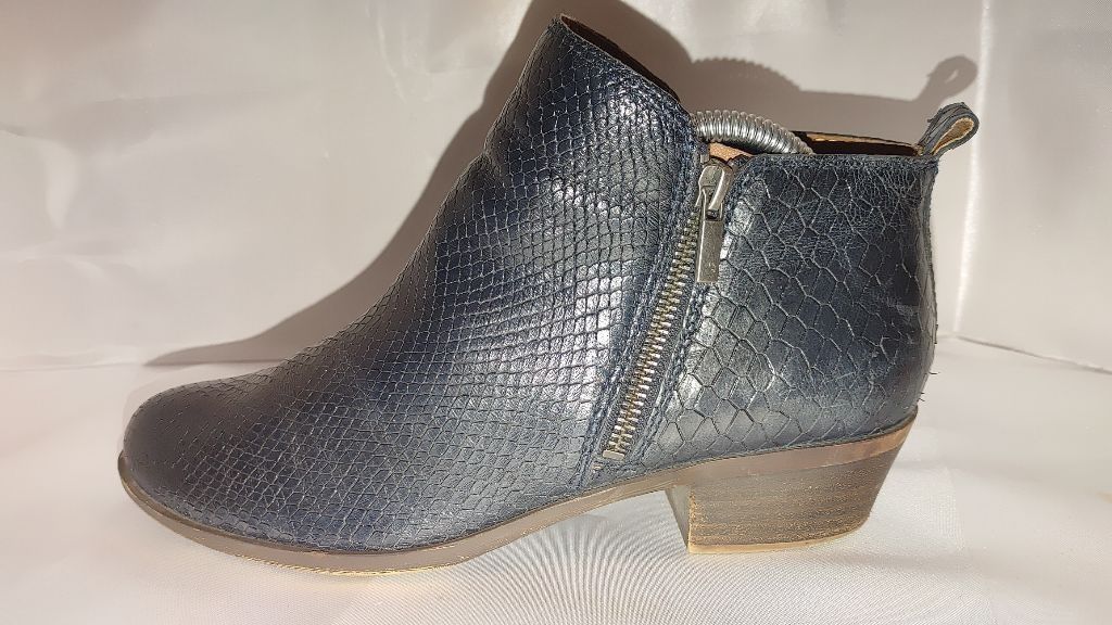 Lucky Brand Lucky Brand Basel Boots Size 9M Size US 9 / IT 39 - 2 Thumbnail