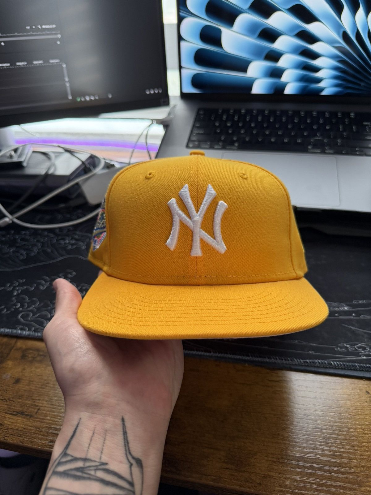 New Era New York Yankees New Era Fitted Size 7 (PINK UV) YELLOW Size ONE SIZE - 1 Thumbnail