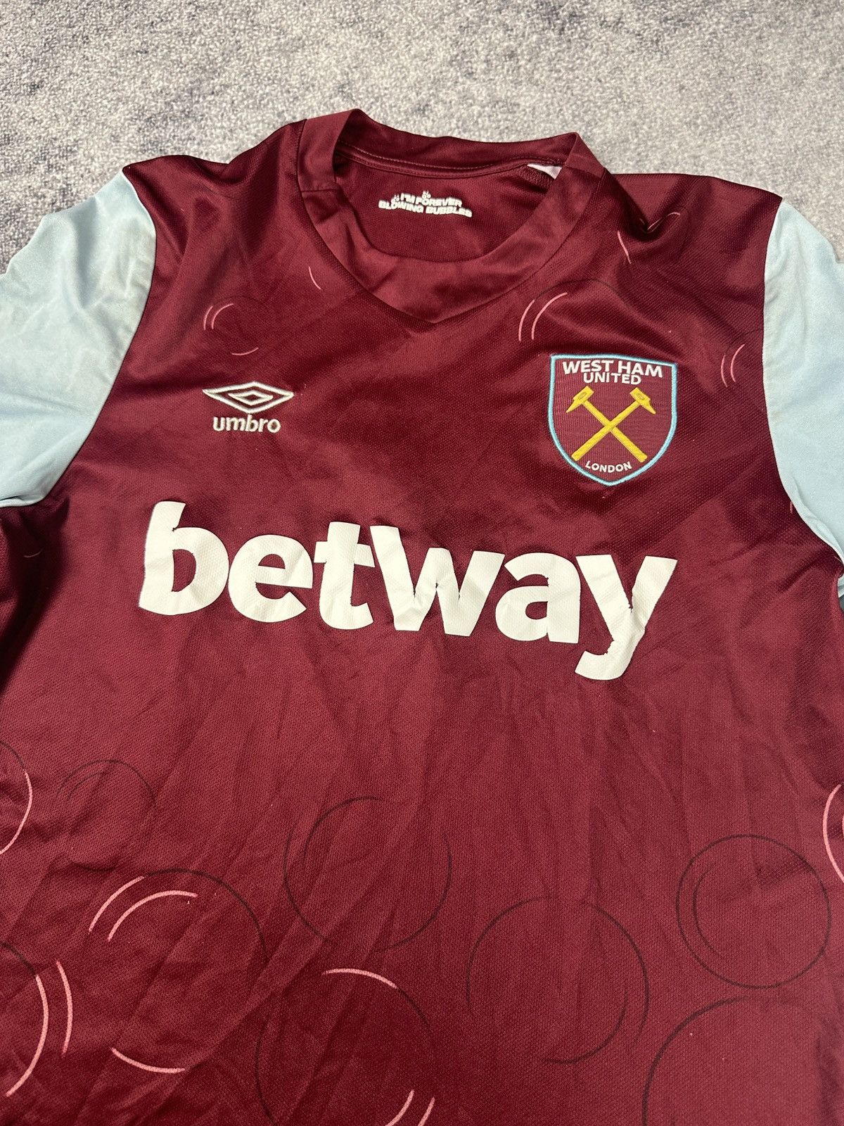 Umbro Vintage Umbro West Ham United Soccer Jersey Streetwear Rare Size US M / EU 48-50 / 2 - 3 Thumbnail