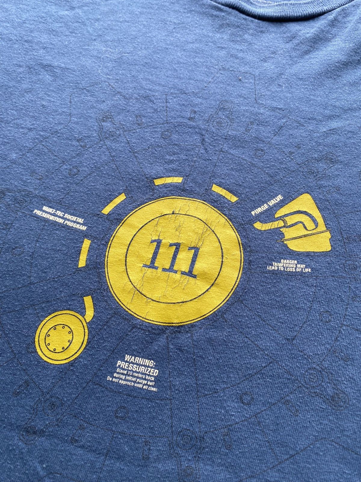 Other 🔥2015 Bethesda Fallout Blue faded tee mens L Size US L / EU 52-54 / 3 - 2 Thumbnail