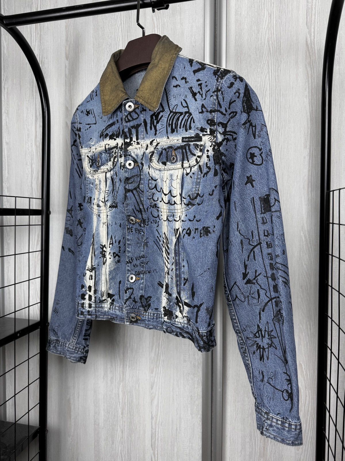 Dolce & Gabbana DOLCE & GABBANA SCRIBBLE GRAFFITI DENIM JACKET Size XS / US 0-2 / IT 36-38 - 5 Thumbnail