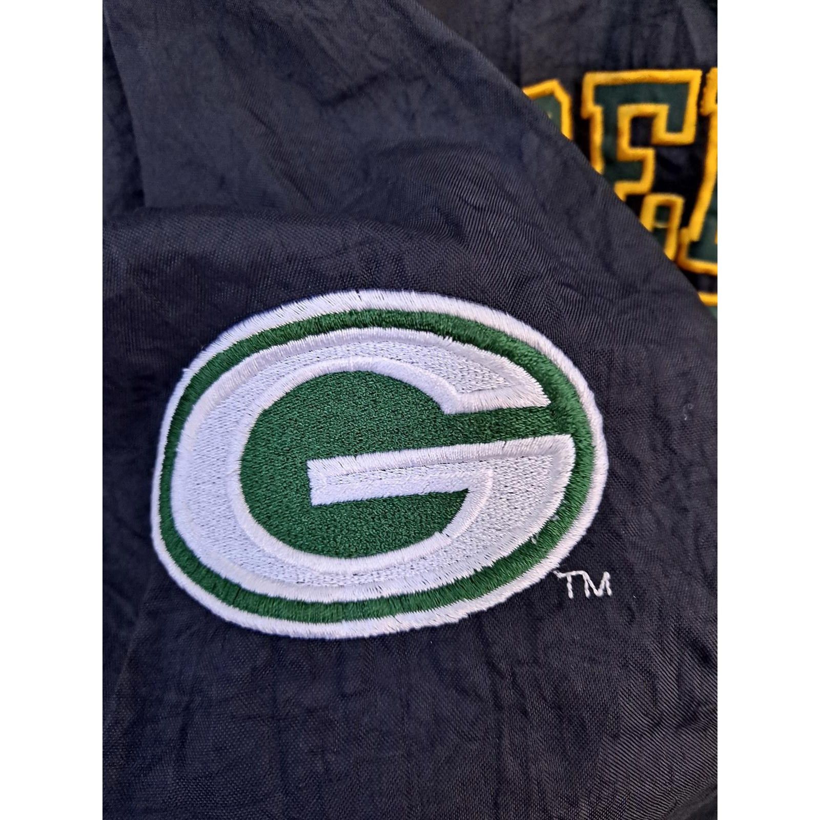 Champion Vintage Champion Green Bay Packers V Neck Windbreaker Size L Size US L / EU 52-54 / 3 - 2 Thumbnail