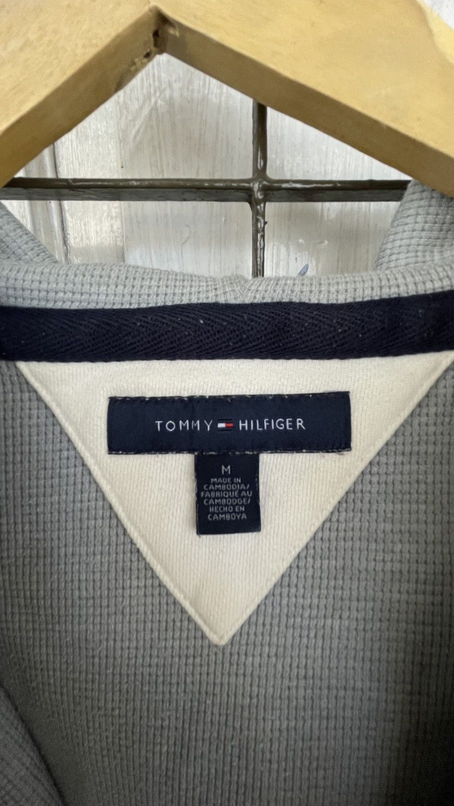 Tommy Hilfiger Tommy Hilfiger Zip with Button Hoodie Vintage Size US M / EU 48-50 / 2 - 7 Thumbnail