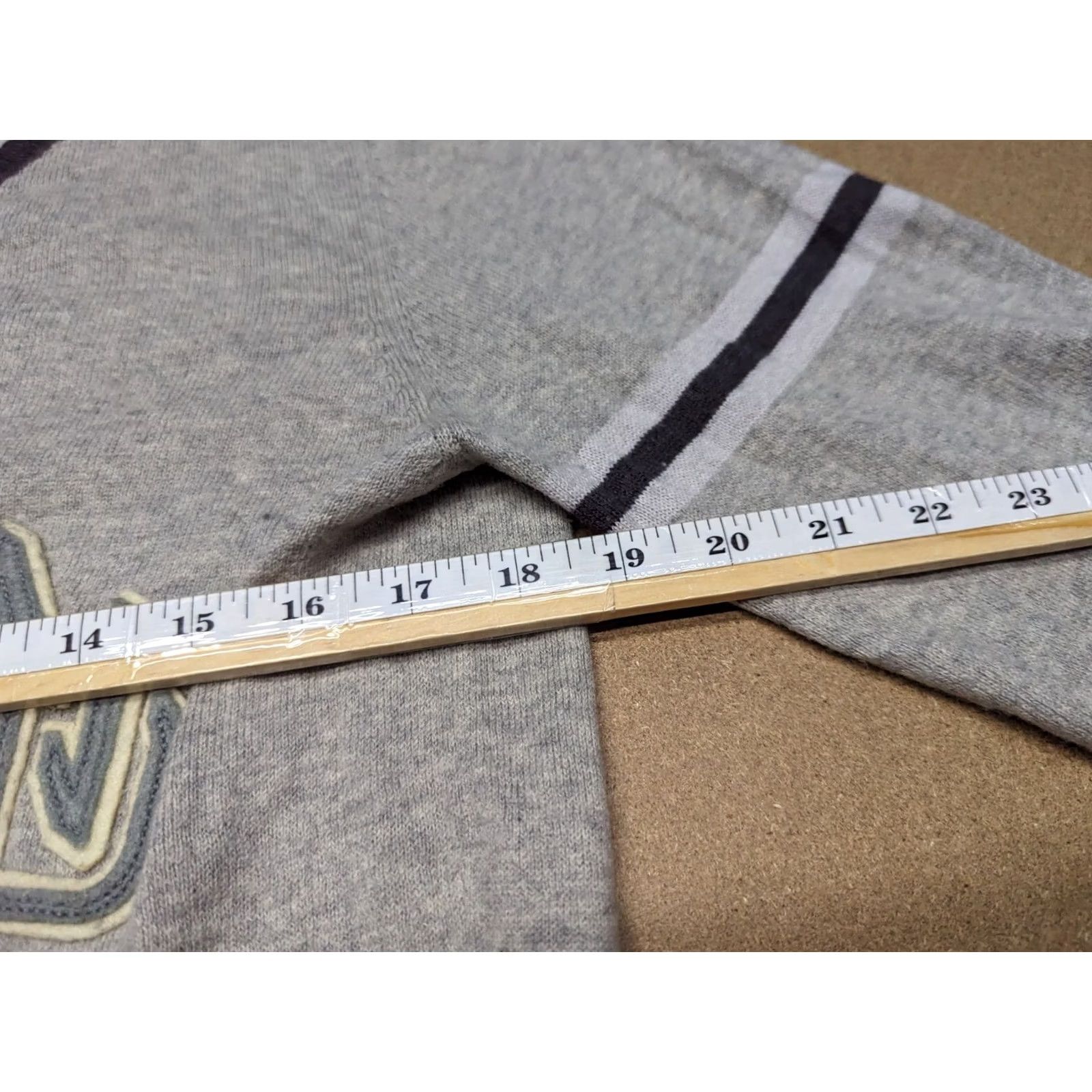 Diesel VINTAGE Diesel Jumper Mens Large Wool Blend V neck Gray Pullover Sweater Shirt Size US L / EU 52-54 / 3 - 4 Thumbnail