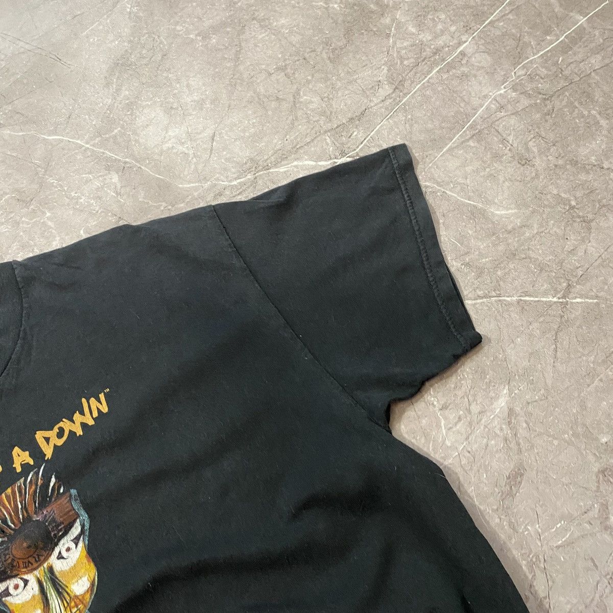Band Tees VINTAGE SYSTEM OF A DOWN MEZMERIZE BIG LOGO TEE 90s Size US XL / EU 56 / 4 - 4 Thumbnail
