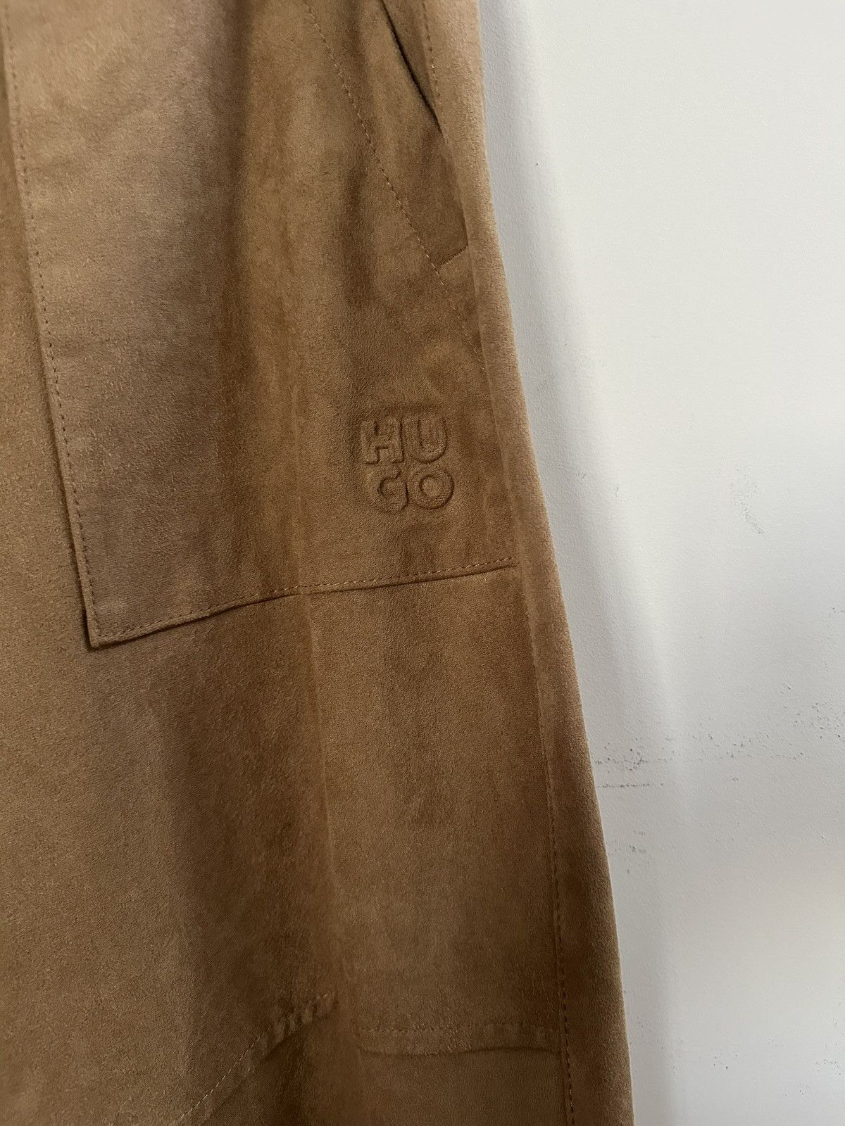 Hugo Boss HUGO Hugo Boss Faux Suede Jogger Pants Size US 36 / EU 52 - 3 Thumbnail