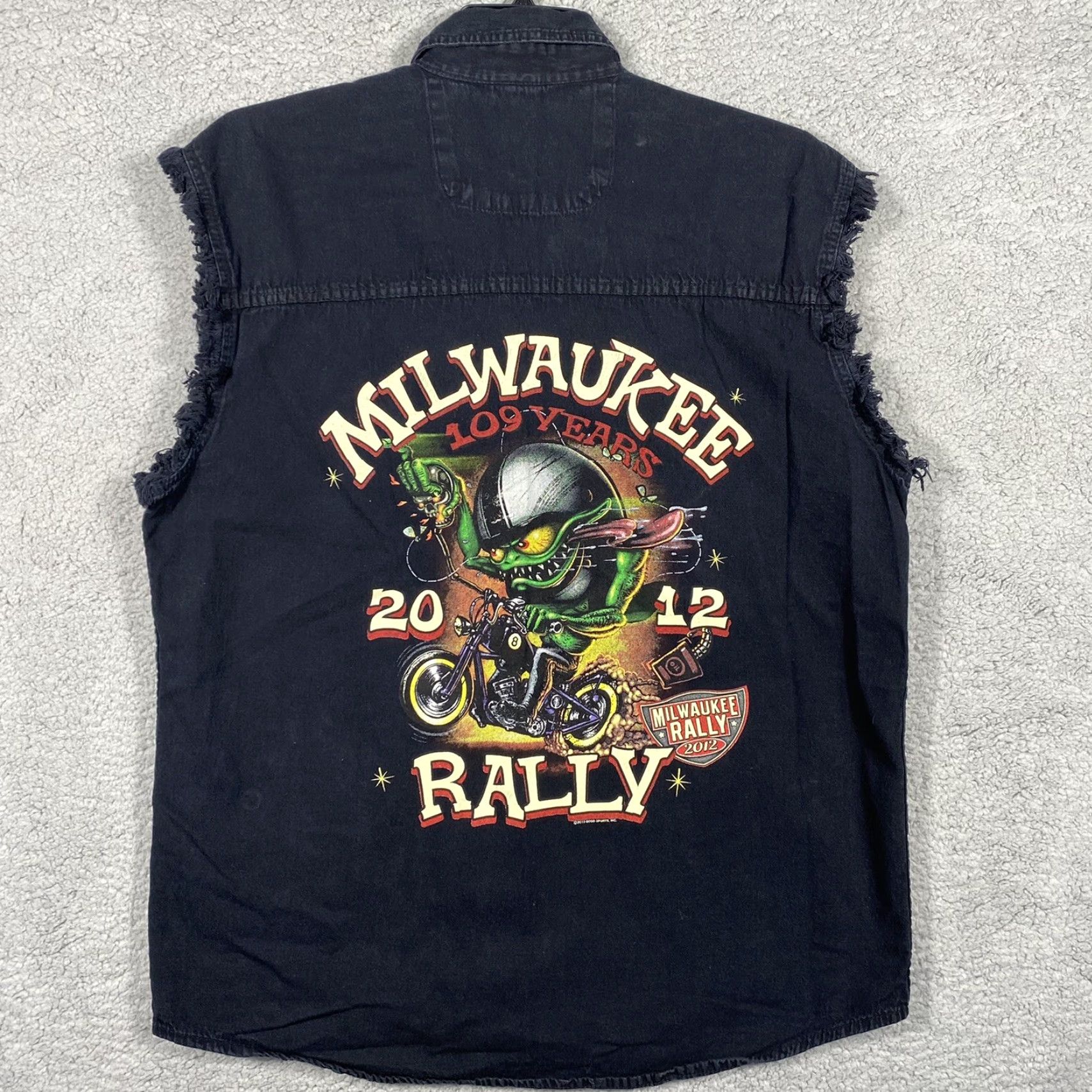 Vintage VINTAGE Hot Leathers Motorcycle Biker Vest Cutoff Sleeves Mens L 2012 Milwaukee Rally Black Cotton L Mens Size US L / EU 52-54 / 3 - 7 Thumbnail