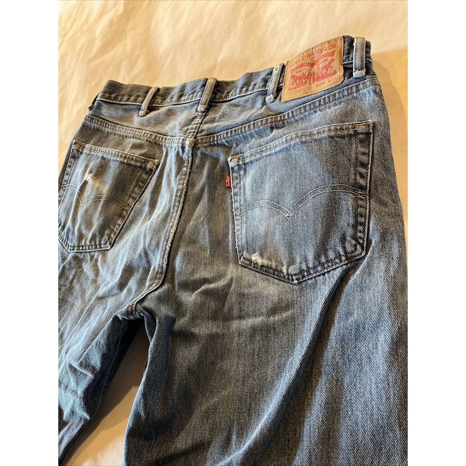 Levi's Levi’s 550 Mens 38x31 Relaxed Straight Outdoor Denim Jeans Size US 38 / EU 54 - 14 Thumbnail