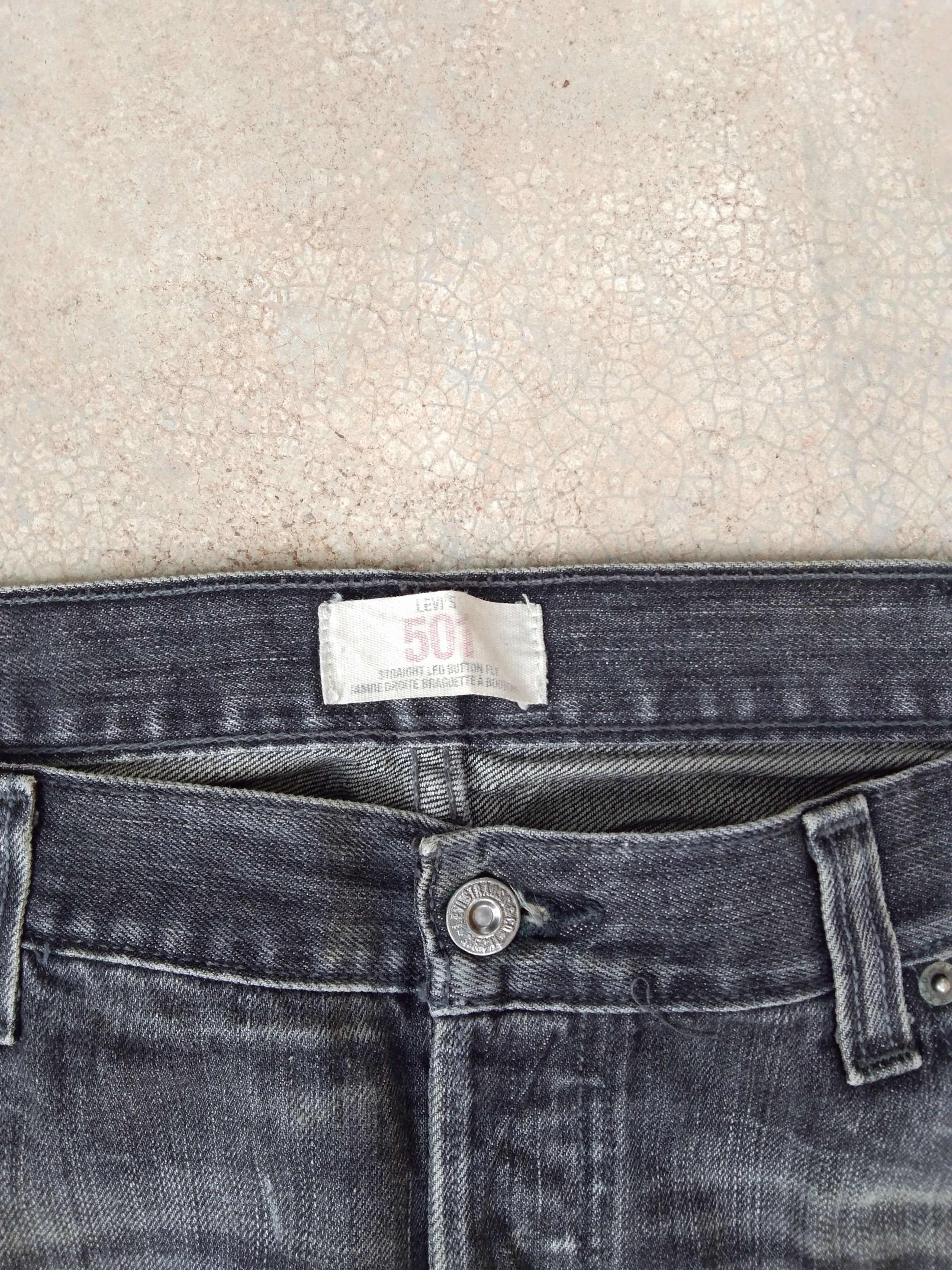 Levi's Vintage Levi's 501 Grey Straight Leg Distressed Jeans 38x32 Size US 38 / EU 54 - 5 Thumbnail
