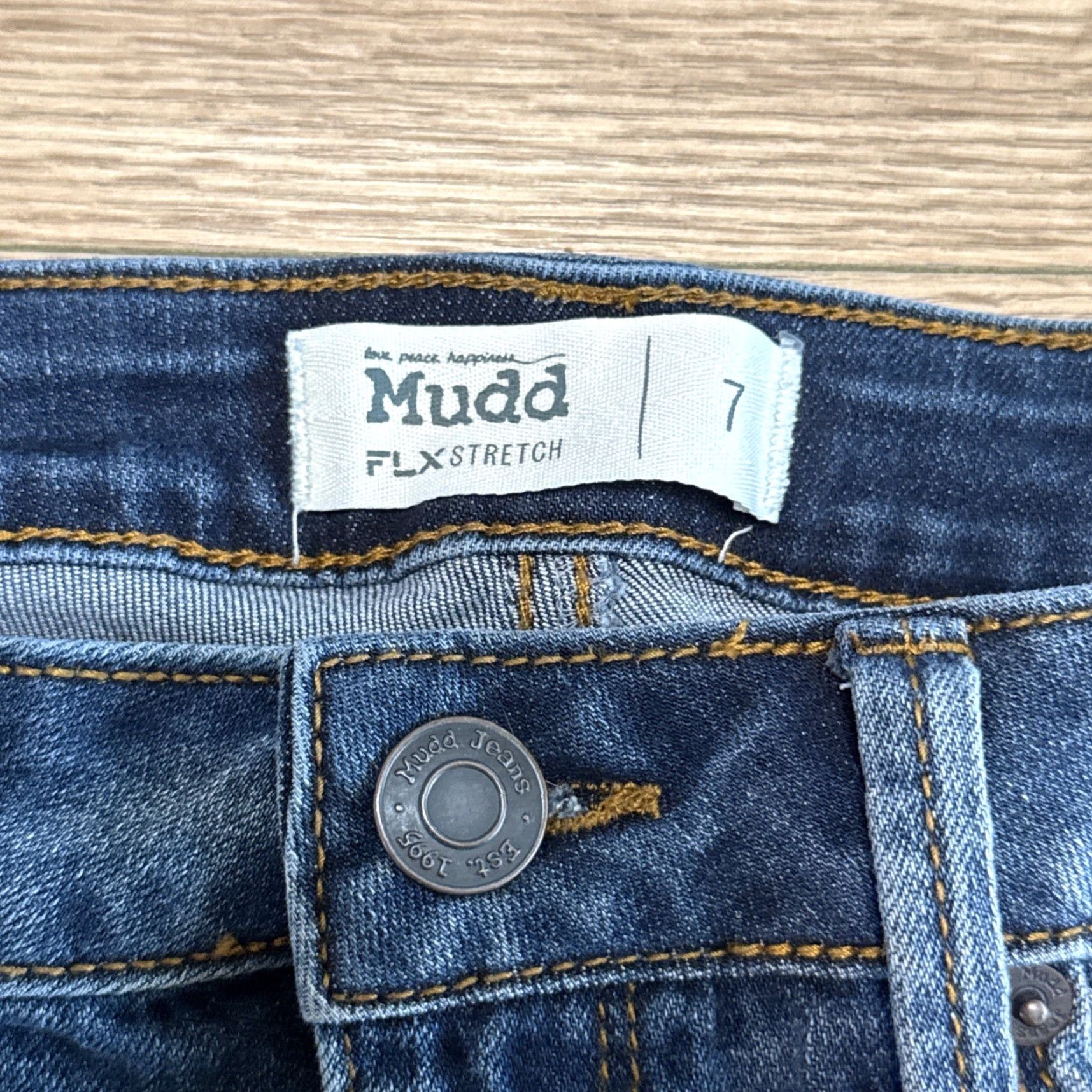 Vintage VINTAGE Mudd Women's Denim Skirt Size 7 Short Mini Stretch Blue Distressed Size 28" / US 6 / IT 42 - 2 Thumbnail