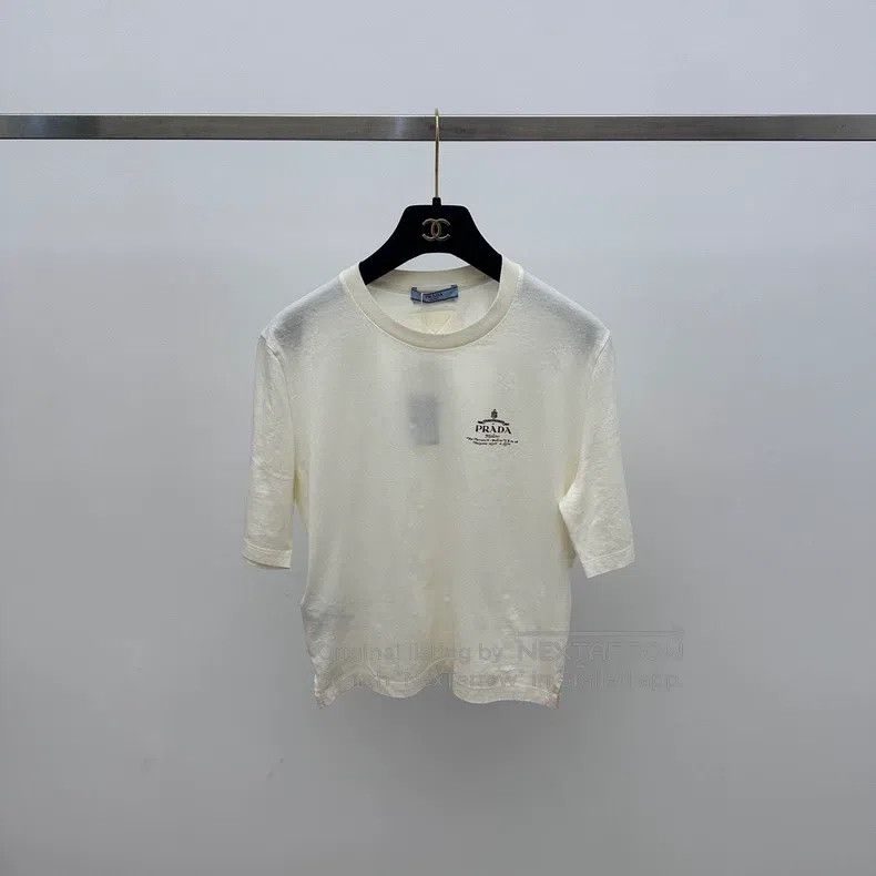 Prada Prada Beige chest letter logo T-shirt Size S / US 4 / IT 40 - 1 Thumbnail