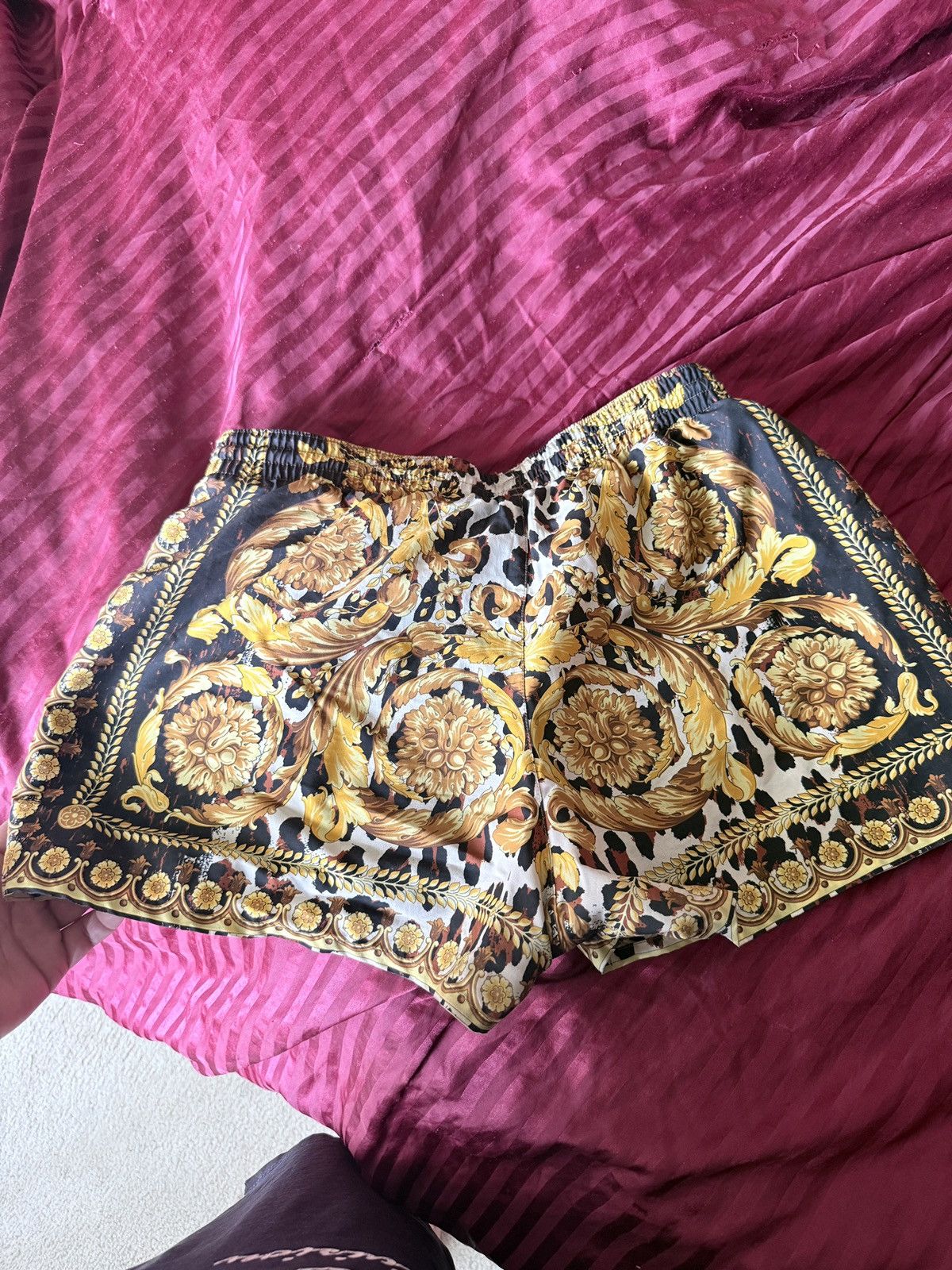 Versace Versace Baroque Print Shorts Size US 33 - 2 Thumbnail