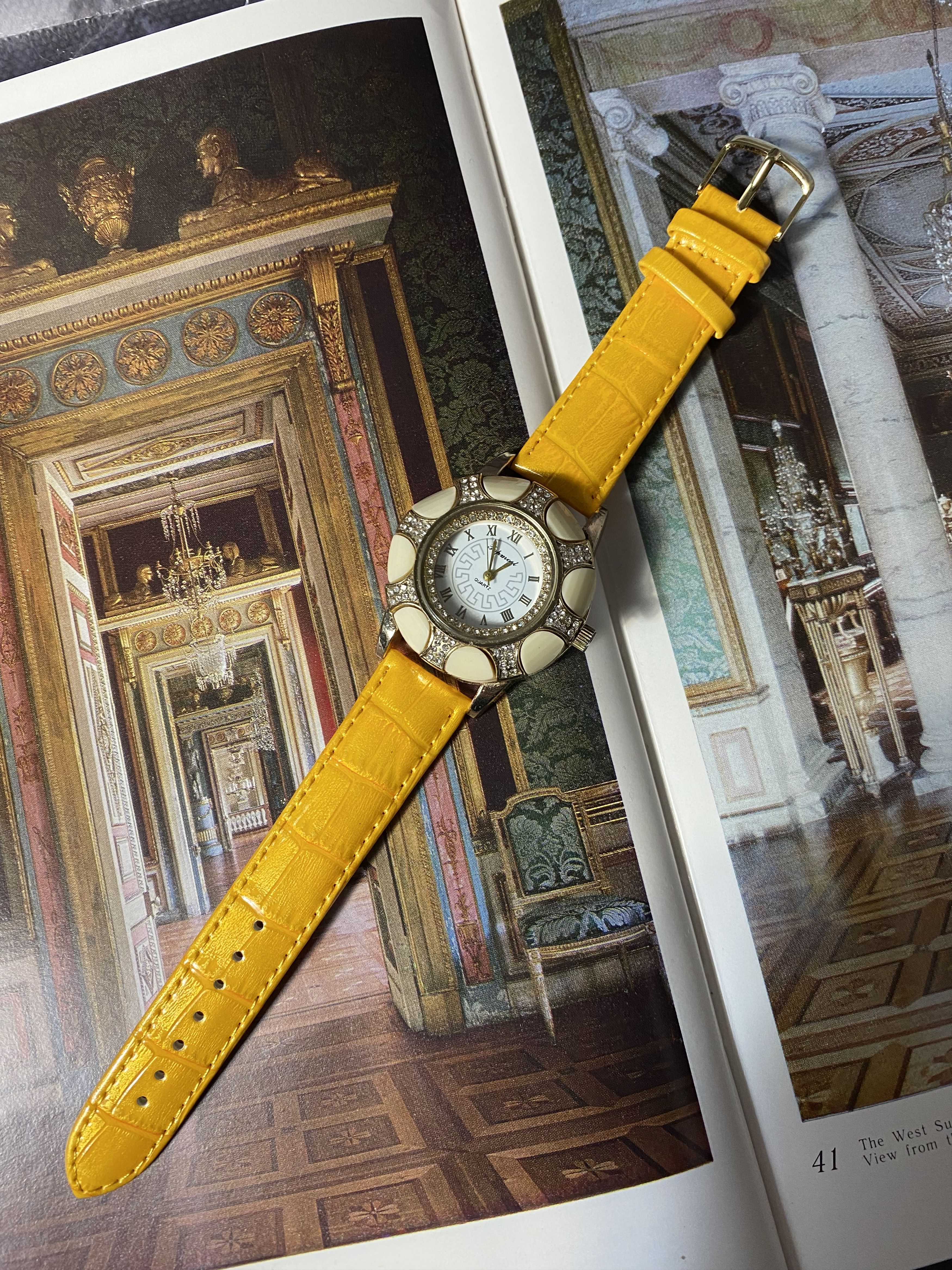 Japanese Brand × Jewelry × Vintage Women’s Watch with Yellow Strap - Elegance Size ONE SIZE - 1 Thumbnail
