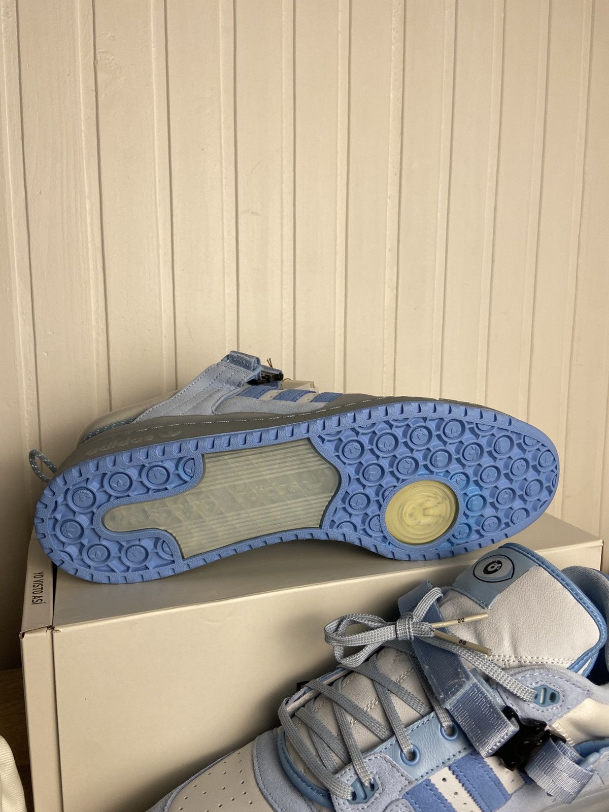 Adidas New adidas Forum Low Buckle Low Bad Bunny Blue Size 13,5US Size US 13 / EU 46 - 11 Thumbnail