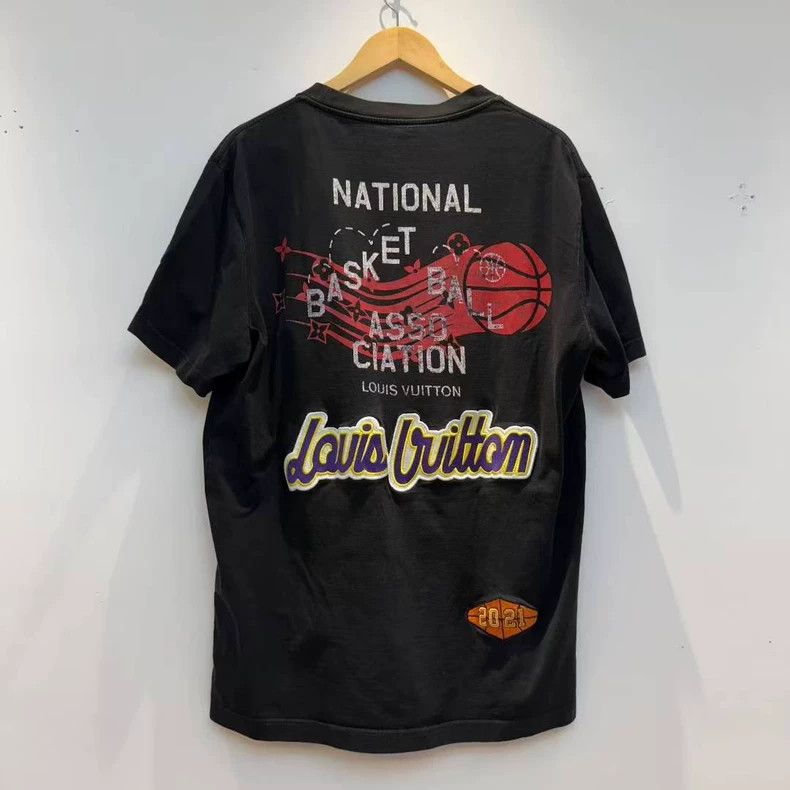 Louis Vuitton Louis Vuitton nba short sleeves Size US XL / EU 56 / 4 - 2 Thumbnail
