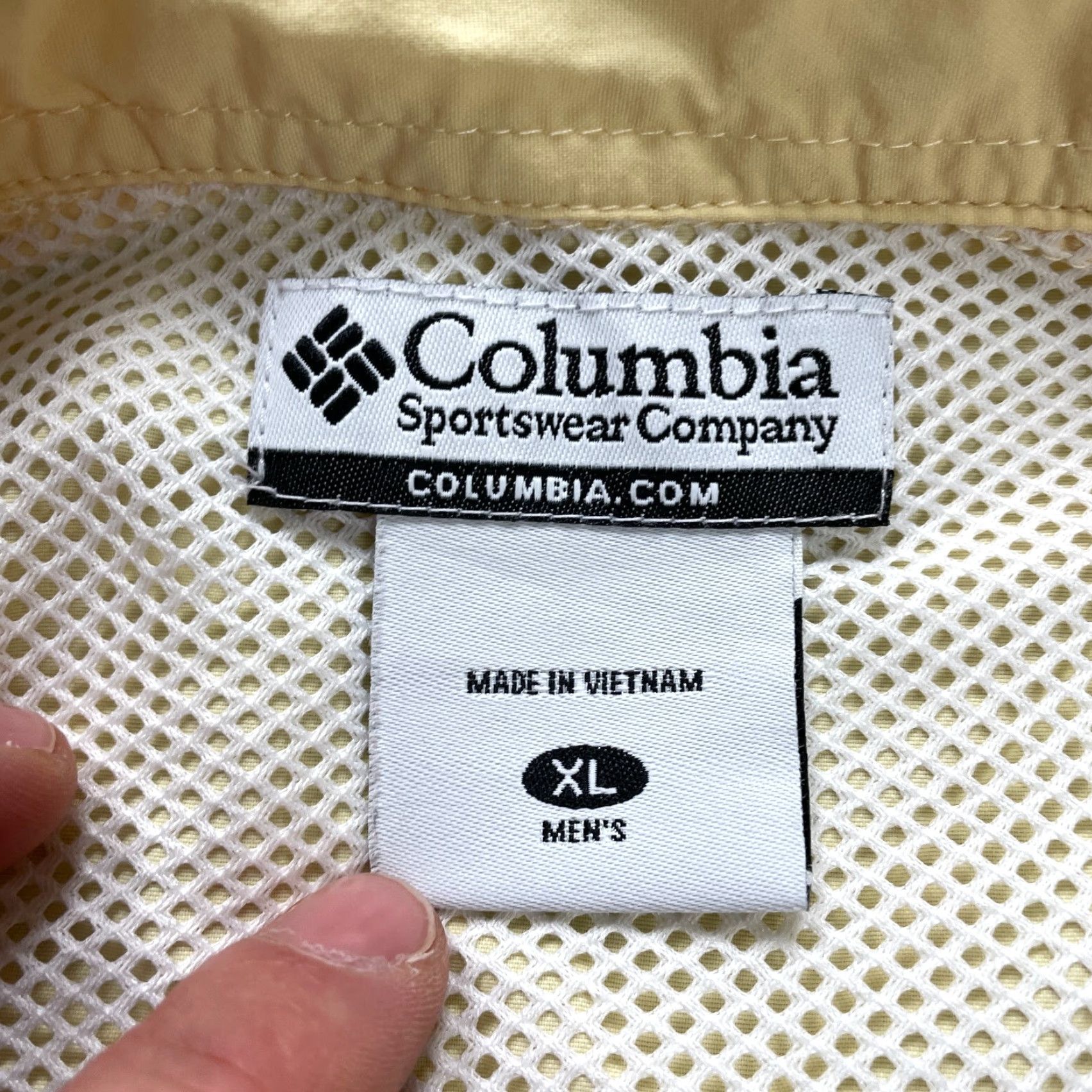 Vintage Columbia PFG Bahama Shirt Mens XL Yellow Nylon Short Sleeve Casual Size US XL / EU 56 / 4 - 7 Thumbnail