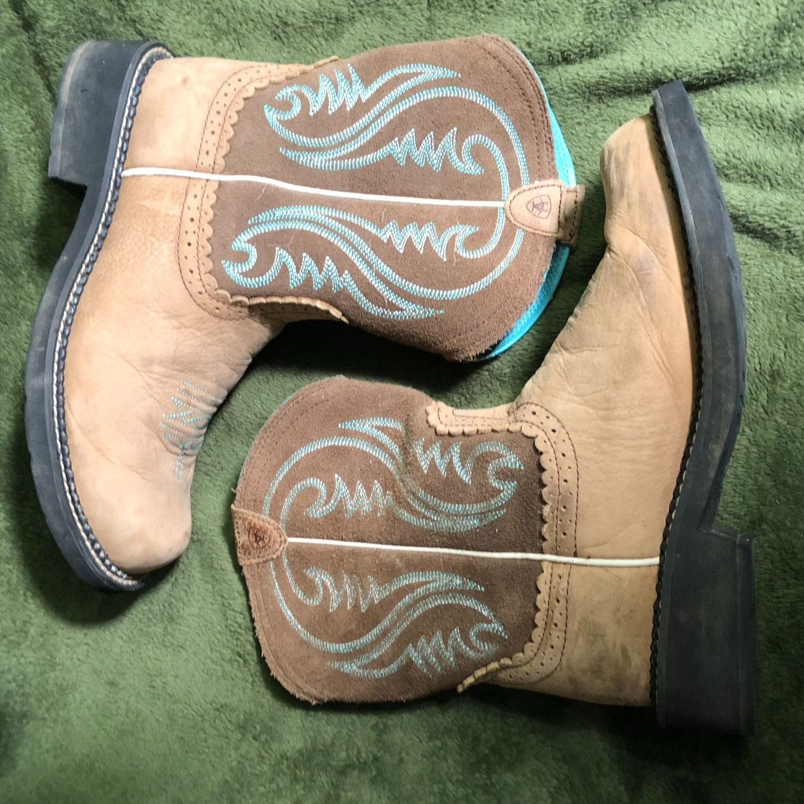 Ariat Ariat Womens Fatbaby Cowboy Boots 10B Suede Heritage Western Size US 10 / IT 40 - 11 Thumbnail