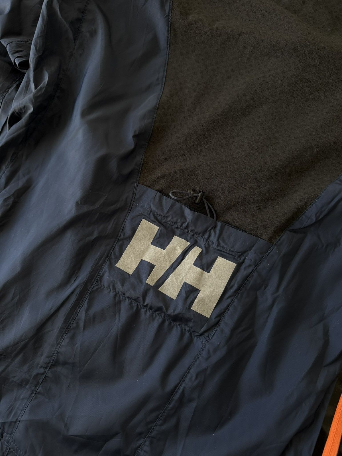 Helly Hansen ‼️HELLY HANSEN New With Tags Packable Big Logo JACKET ‼️ Size US L / EU 52-54 / 3 - 14 Thumbnail