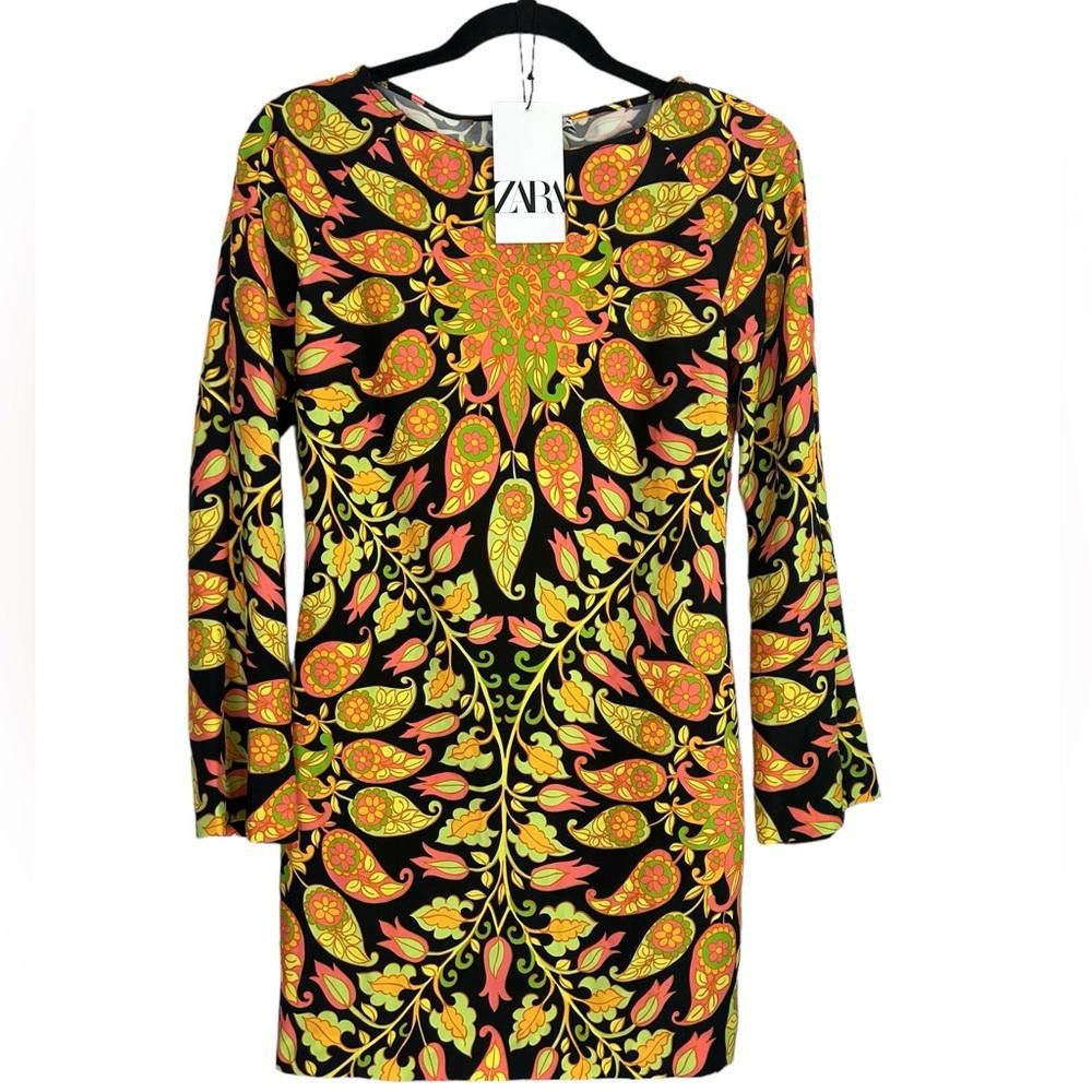 zara green paisley dress Green Paisley Print Short Sleeve Midi Dress