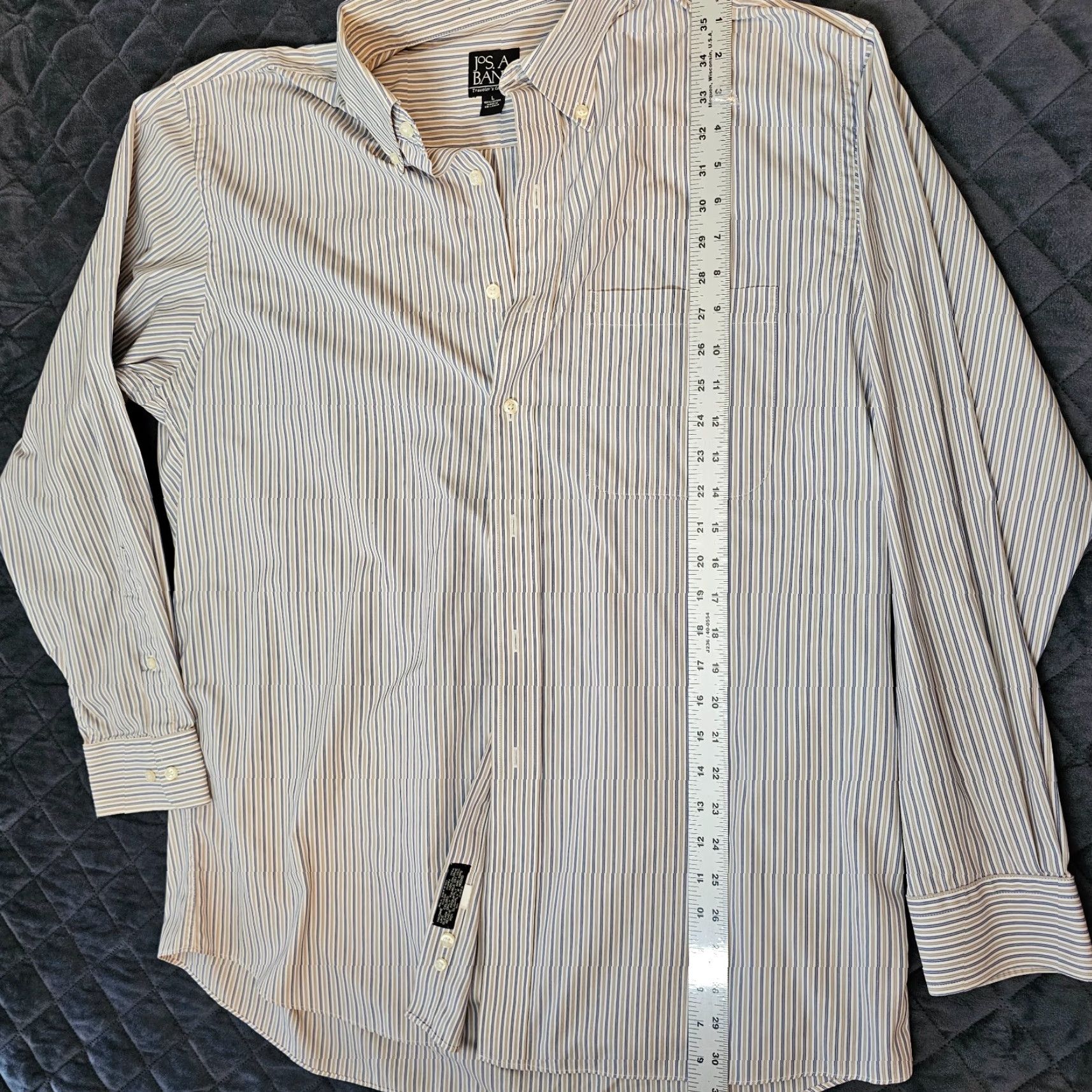 Jos. A. Bank Jos A Bank Traveler's Collection Mens L Long Sleeve Button Down White Blue Shirt Size US L / EU 52-54 / 3 - 5 Thumbnail